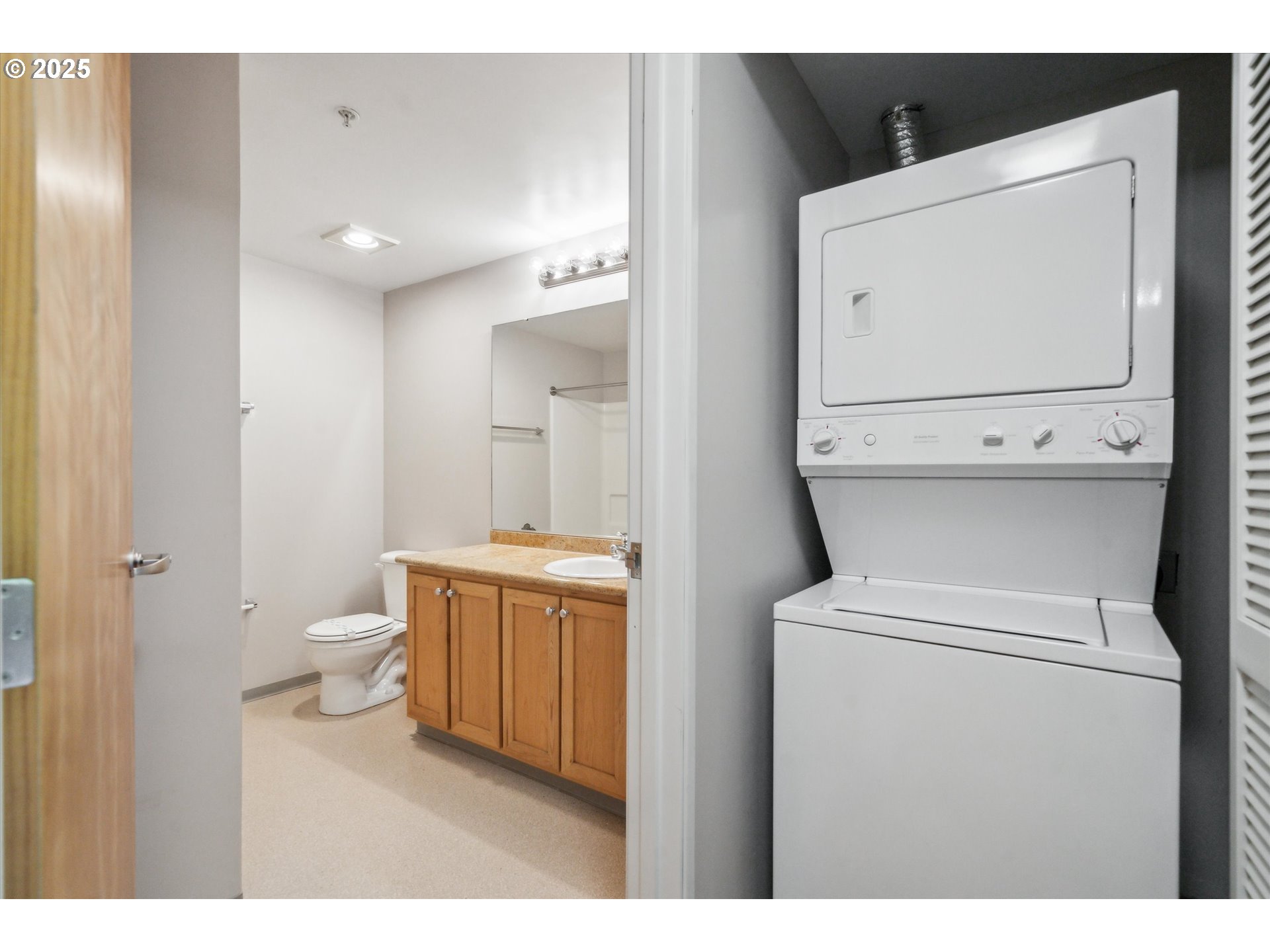 Photo #19: 713073076 Listing: Photo #19