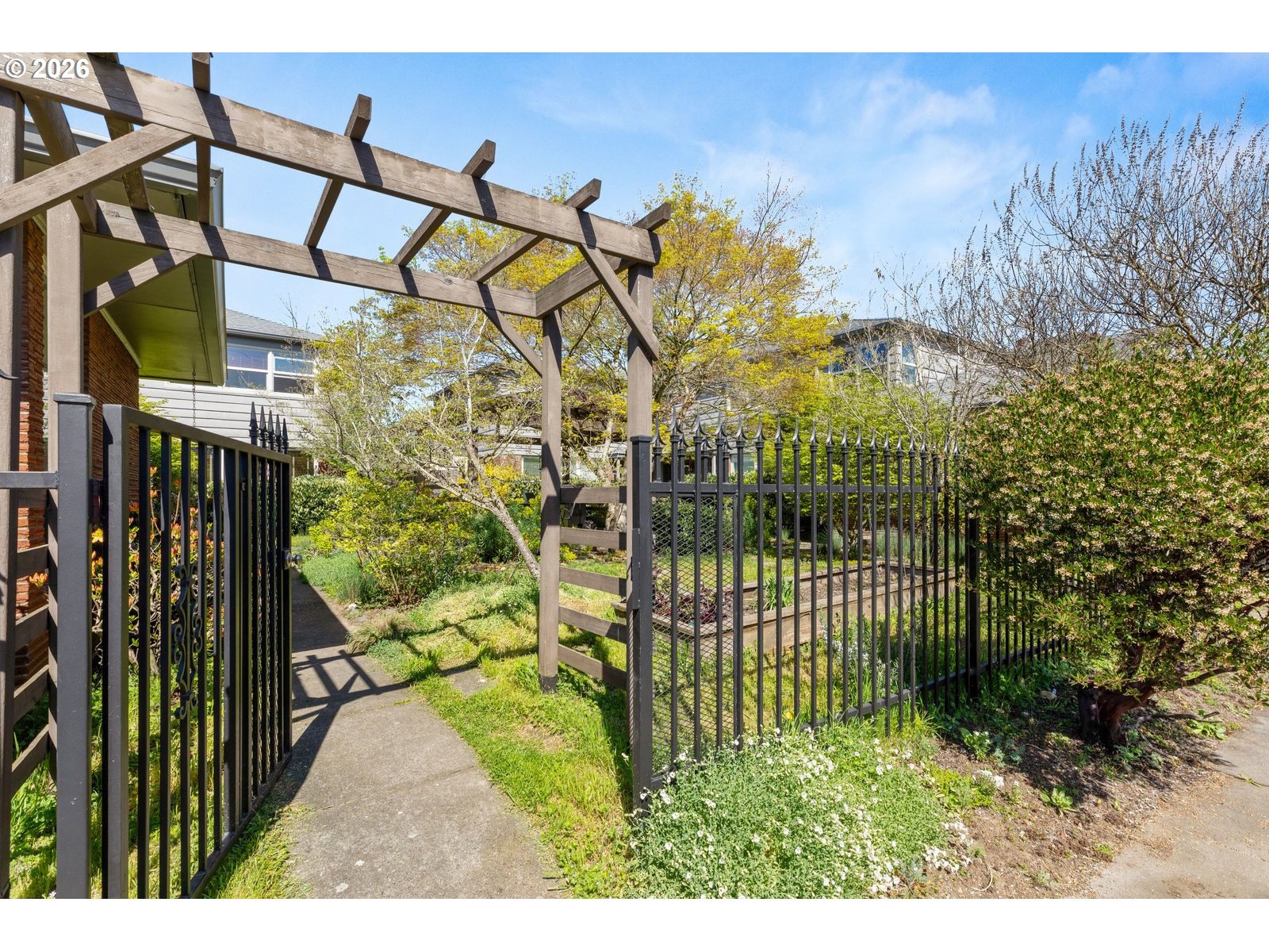 Photo #3: 713088484 Listing: Photo #3