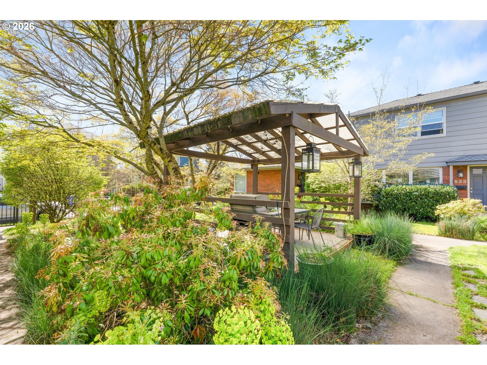 Photo #4: 713088484 Listing: Photo #4