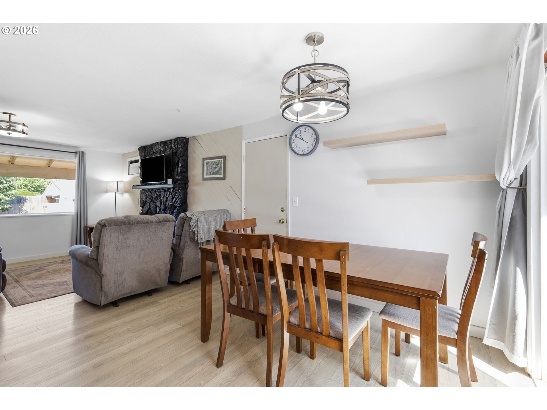 Property photo 11 of 48