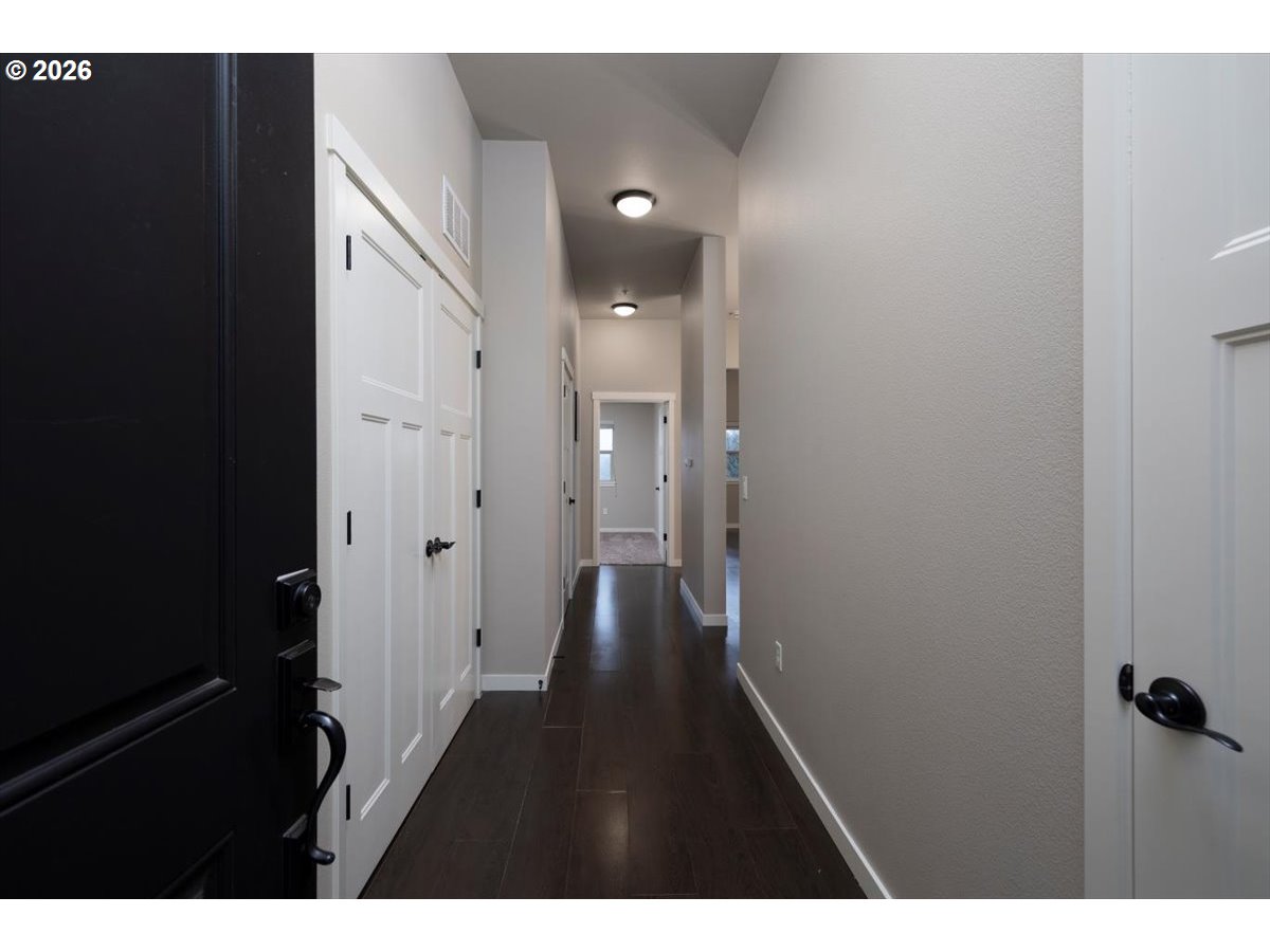 Photo #8: 714121798 Listing: Photo #8