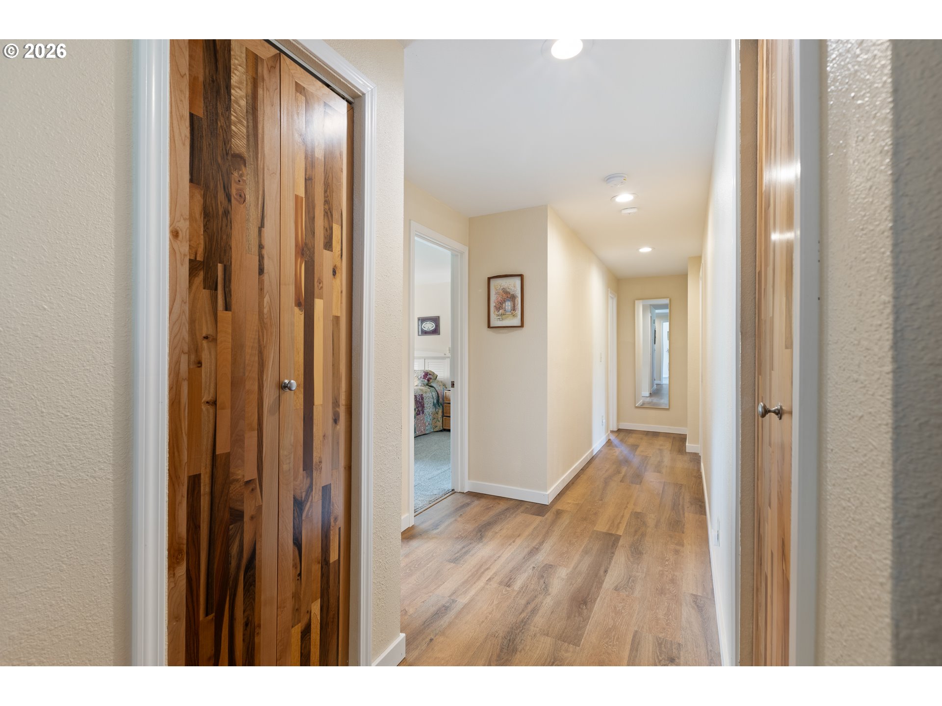 2164 SE DOUGLAS AVE, Roseburg, OR, 97470