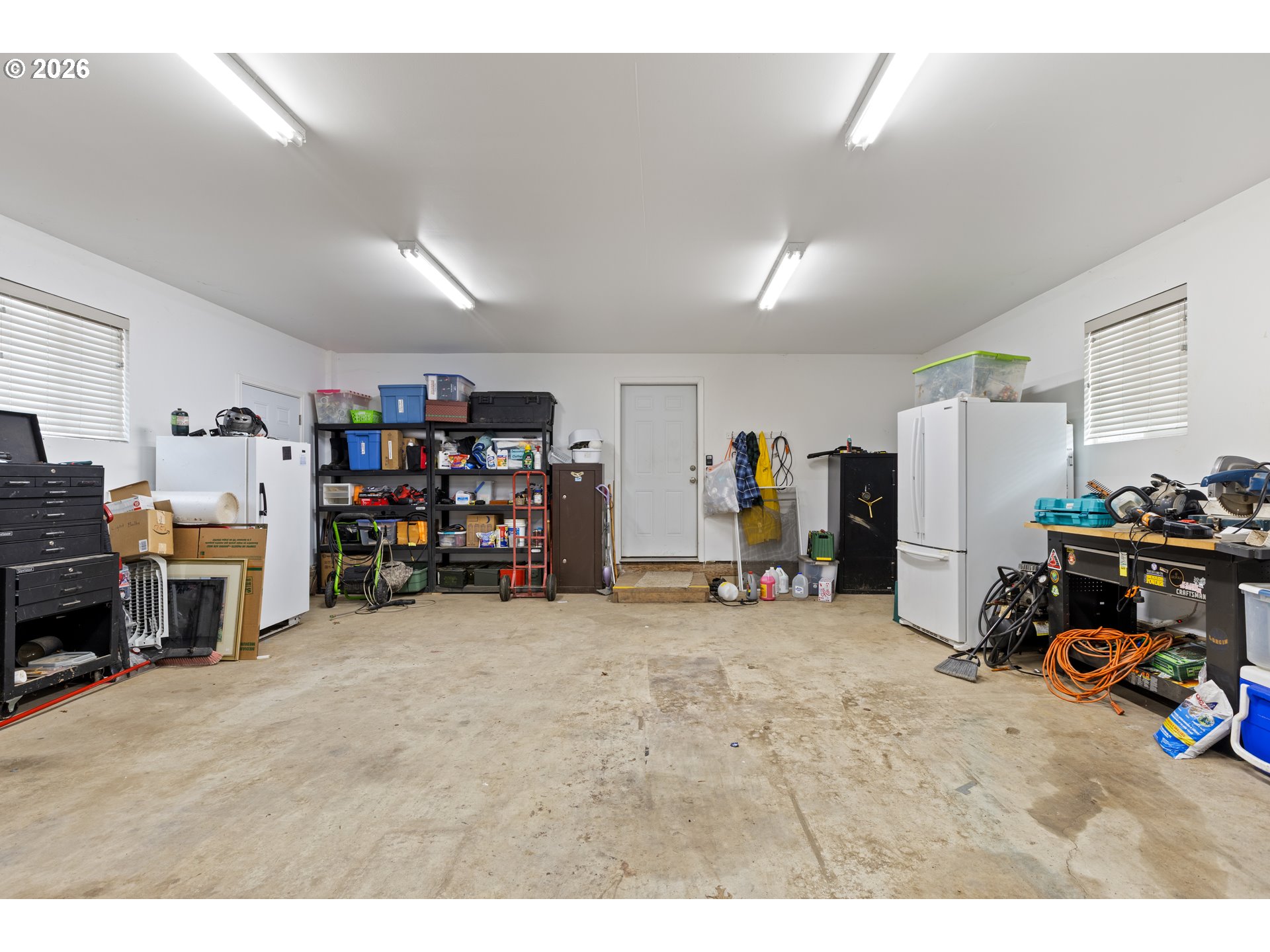 2164 SE DOUGLAS AVE, Roseburg, OR, 97470