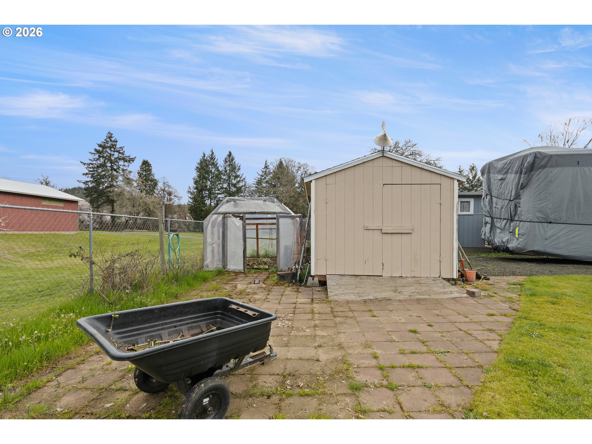 2164 SE DOUGLAS AVE, Roseburg, OR, 97470