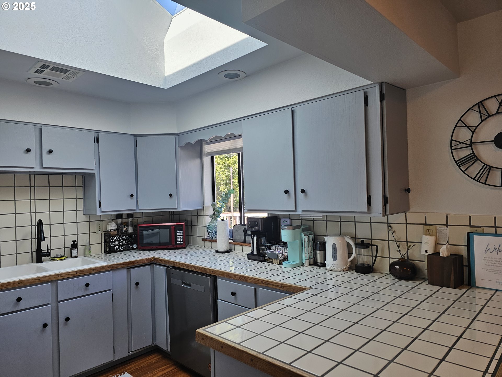 430 PINE ST, Brookings, OR, 97415