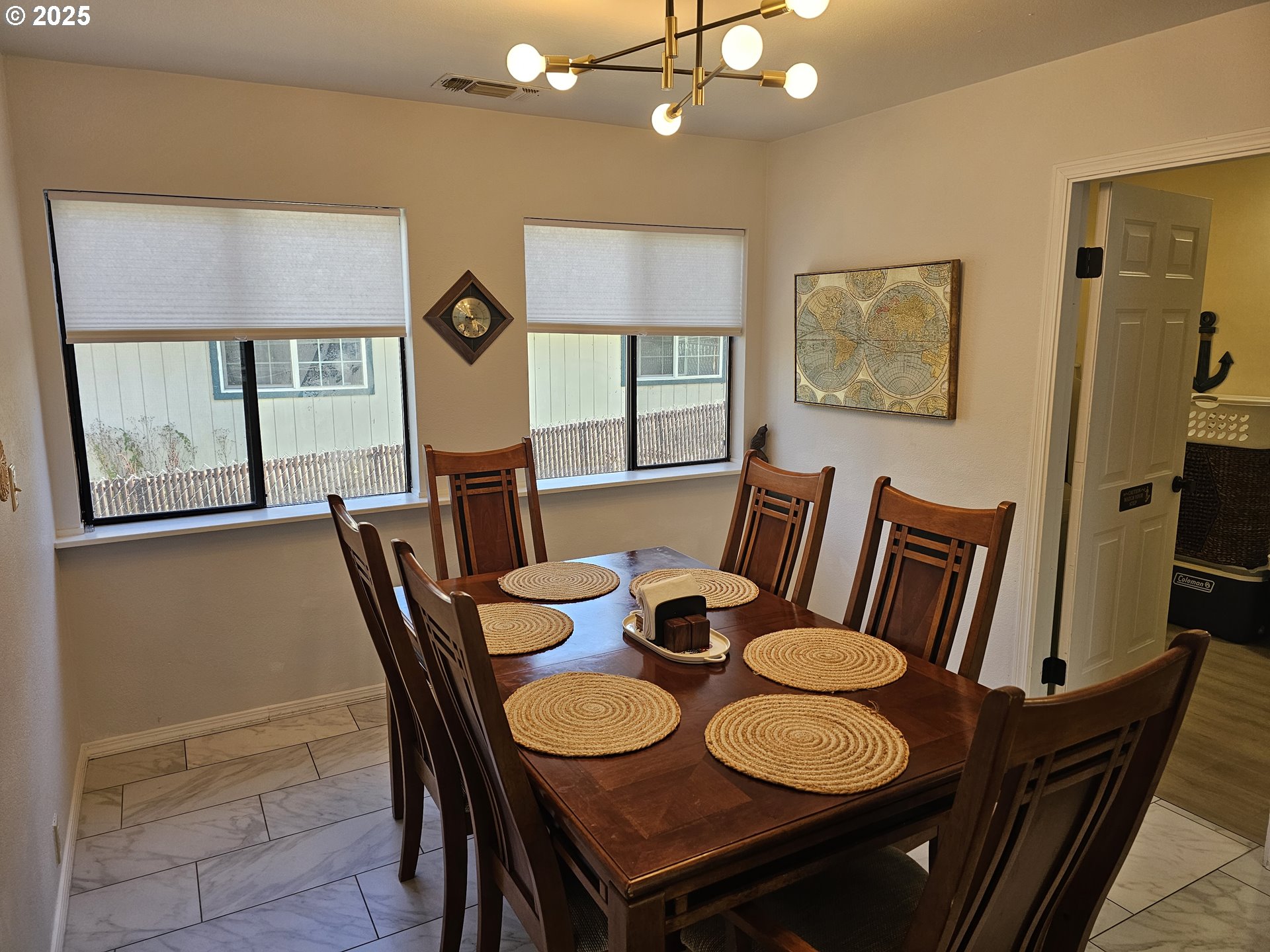 430 PINE ST, Brookings, OR, 97415