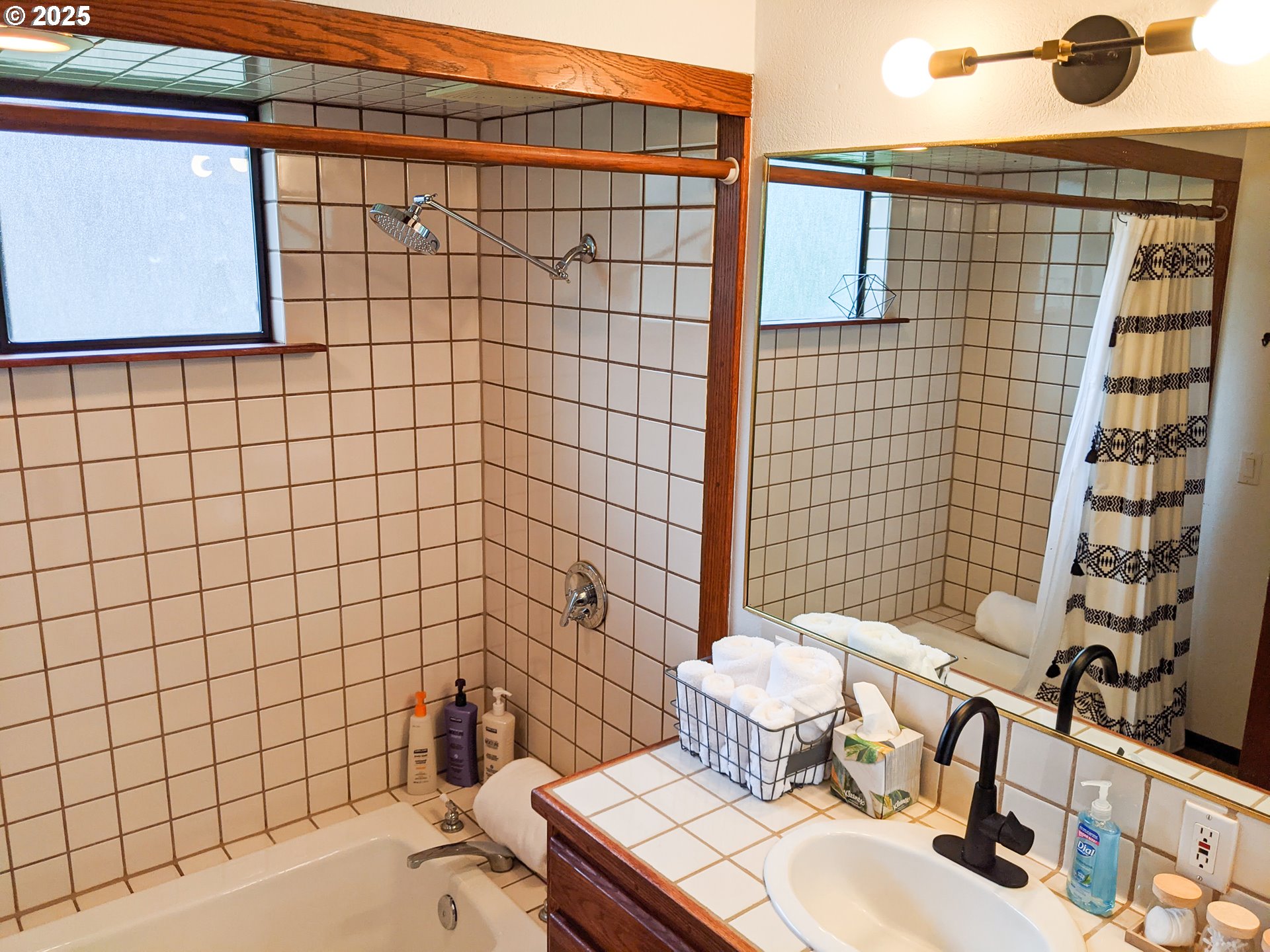 430 PINE ST, Brookings, OR, 97415