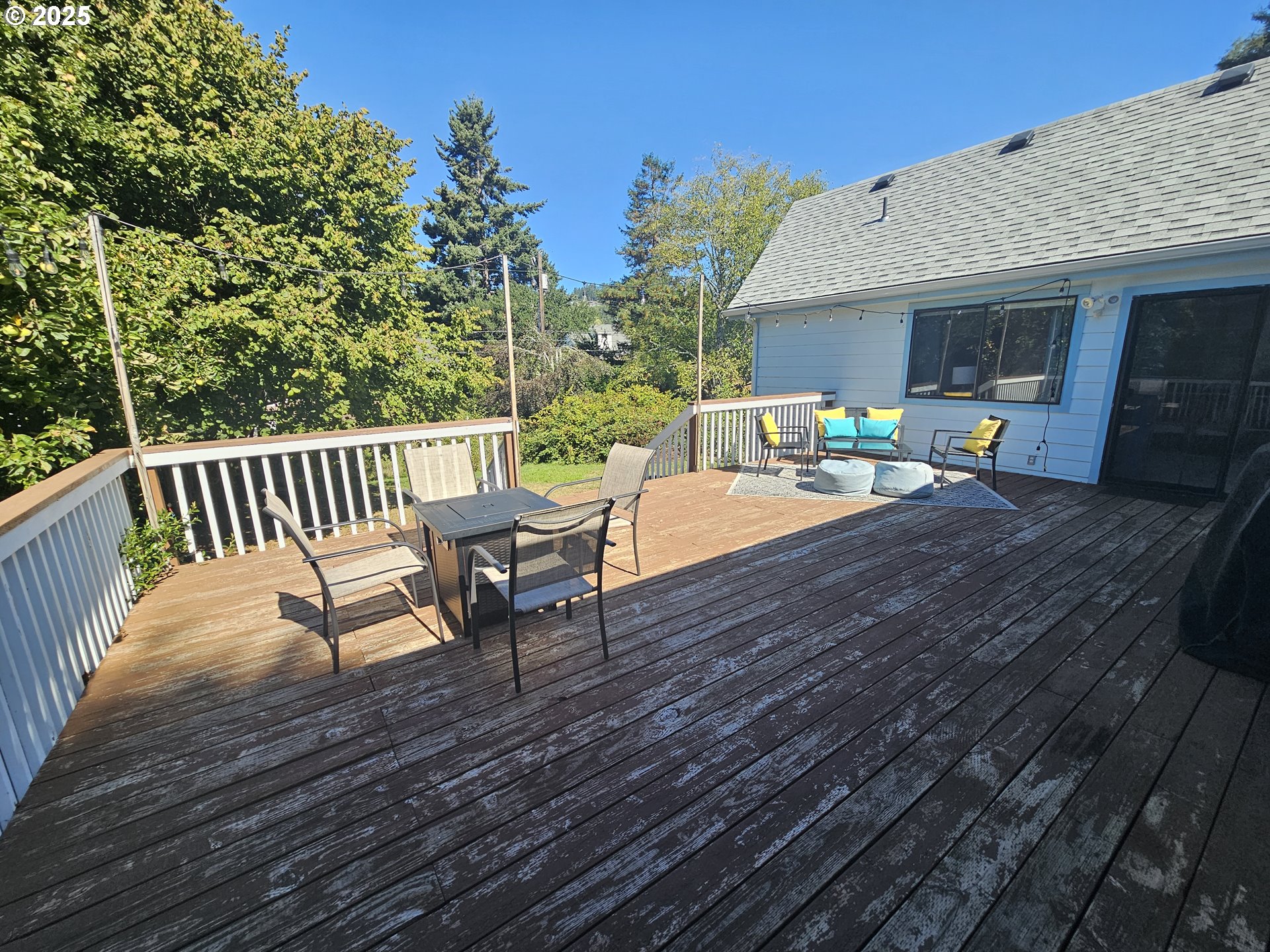 430 PINE ST, Brookings, OR, 97415