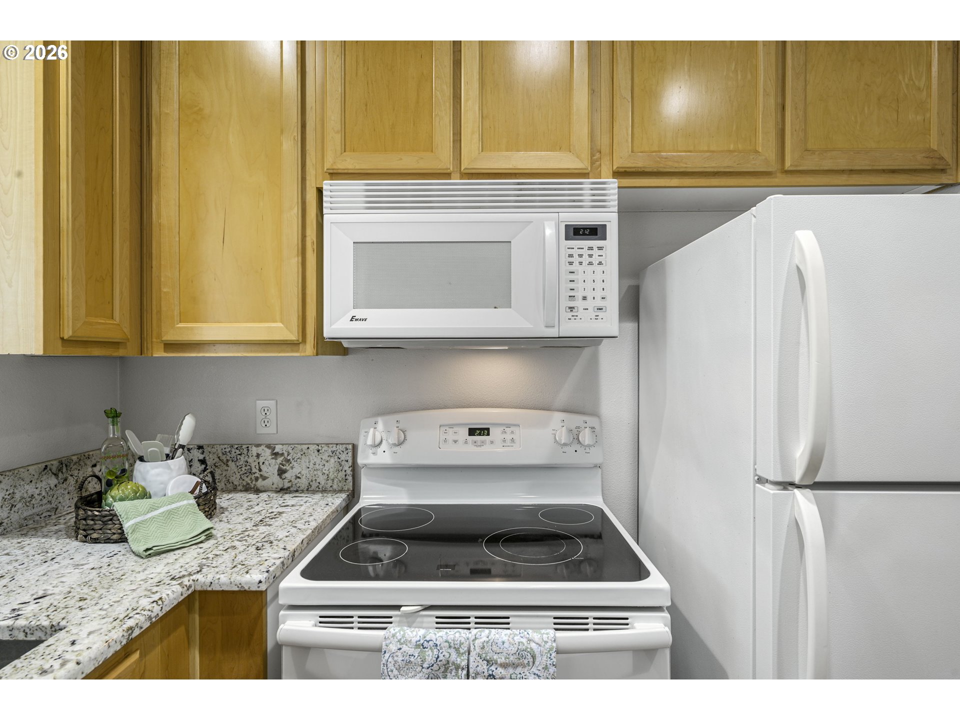 Photo #7: 716377795 Listing: Photo #7