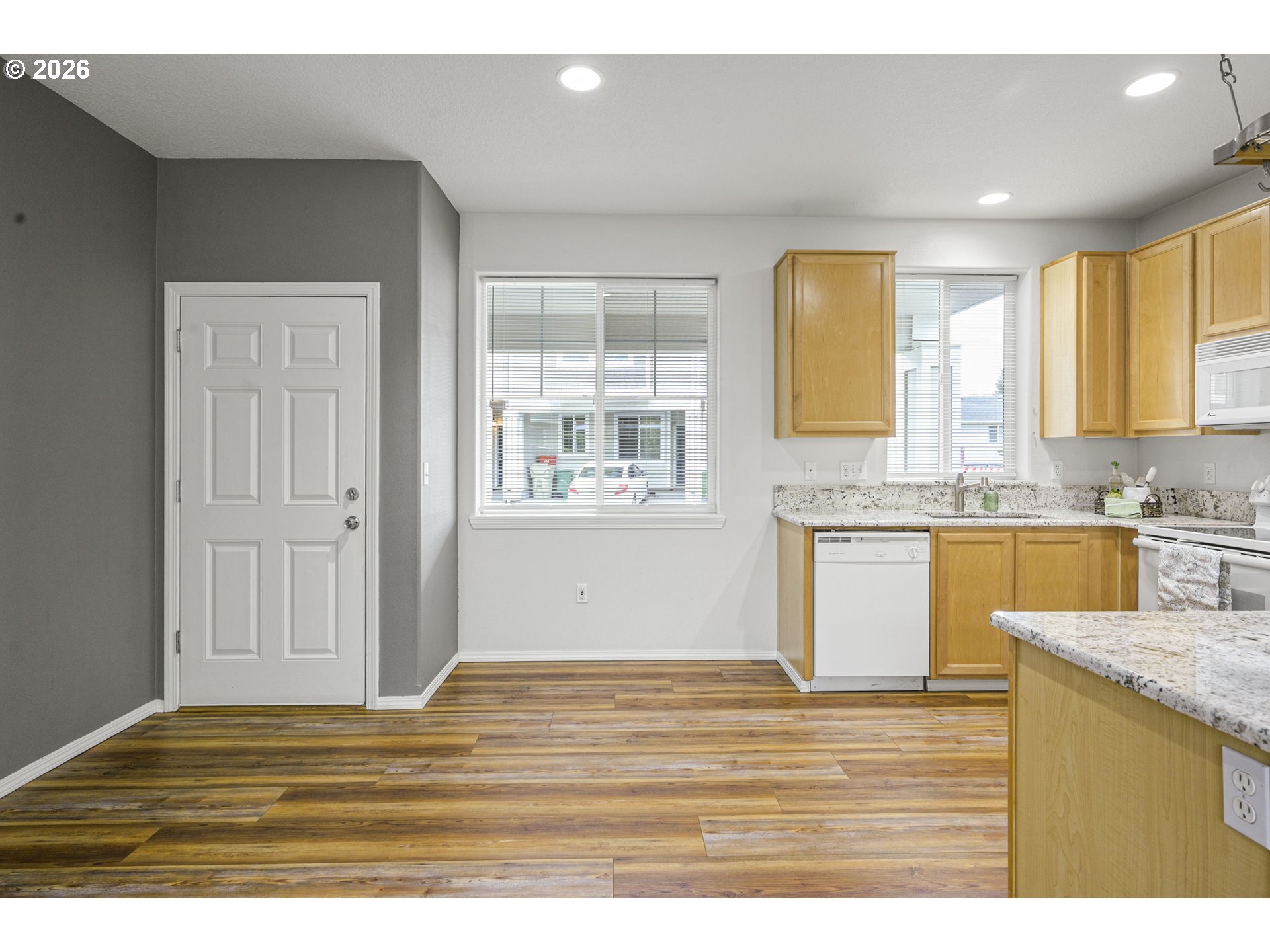 Photo #33: 716377795 Listing: Photo #33