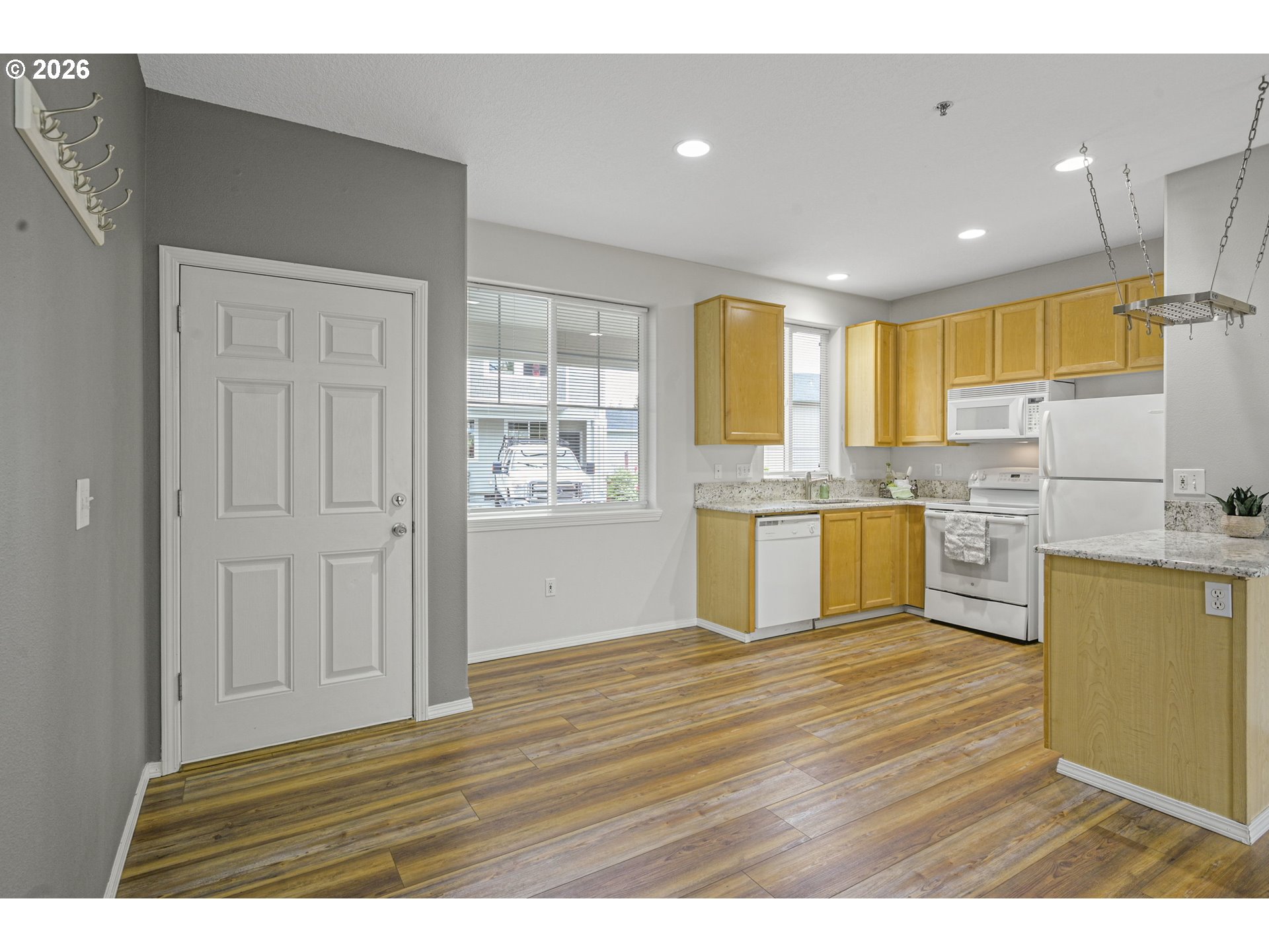 Photo #35: 716377795 Listing: Photo #35