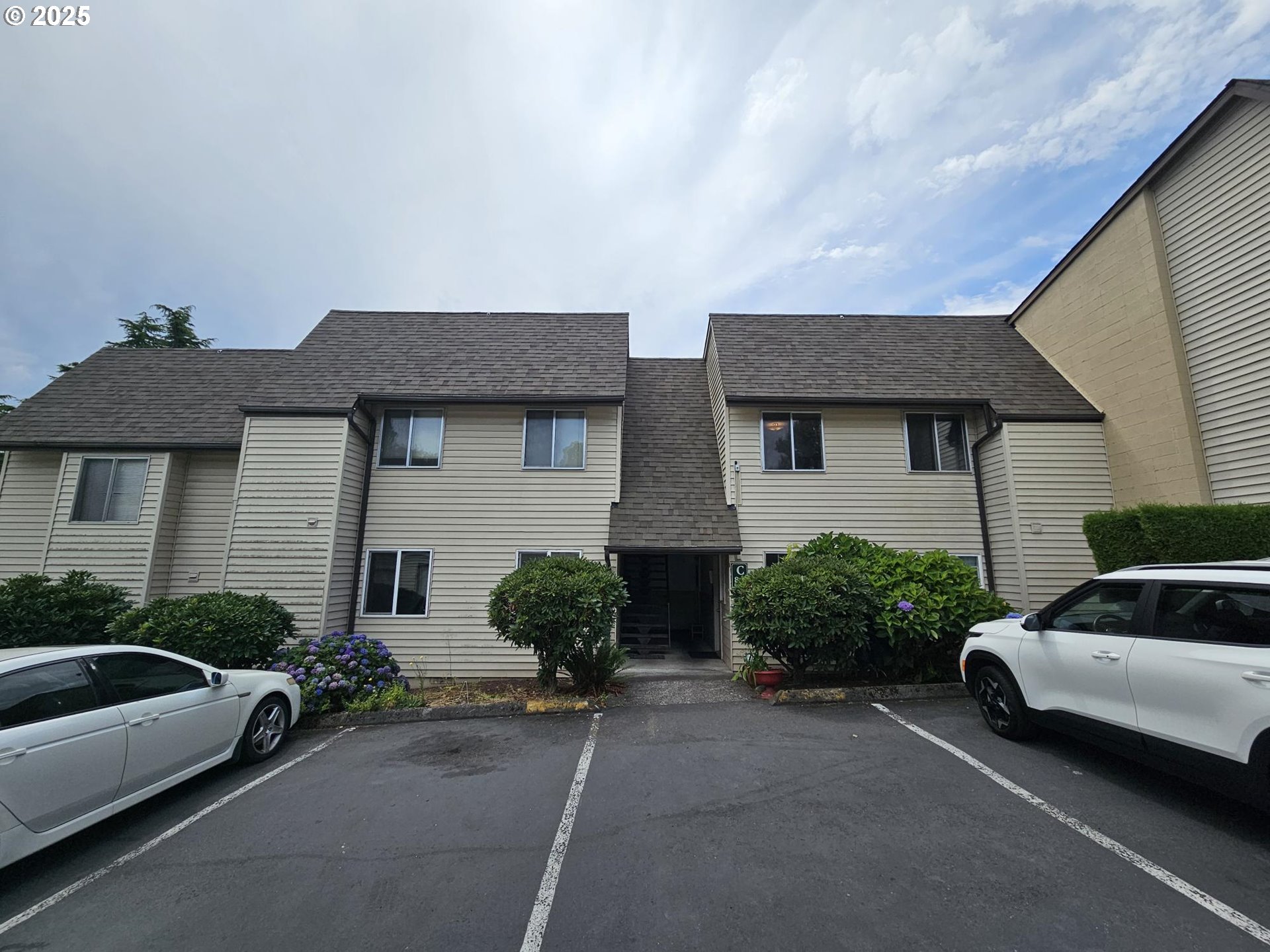 Photo #4: 716475302 Listing 