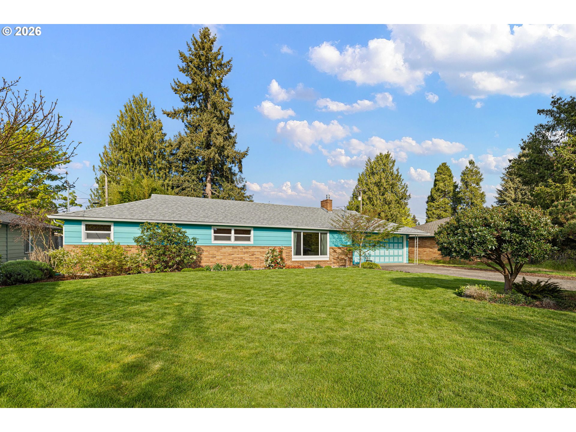 1666 EVERGREEN DR, Eugene, OR, 97404