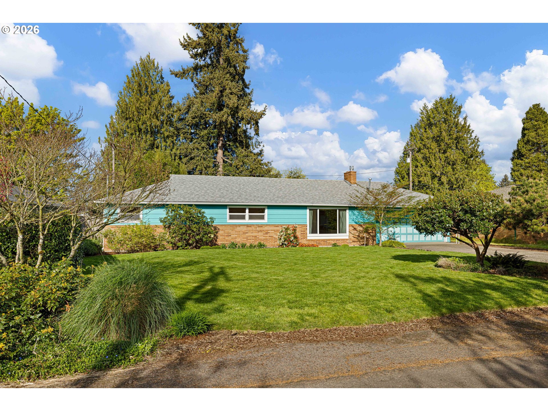 1666 EVERGREEN DR, Eugene, OR, 97404