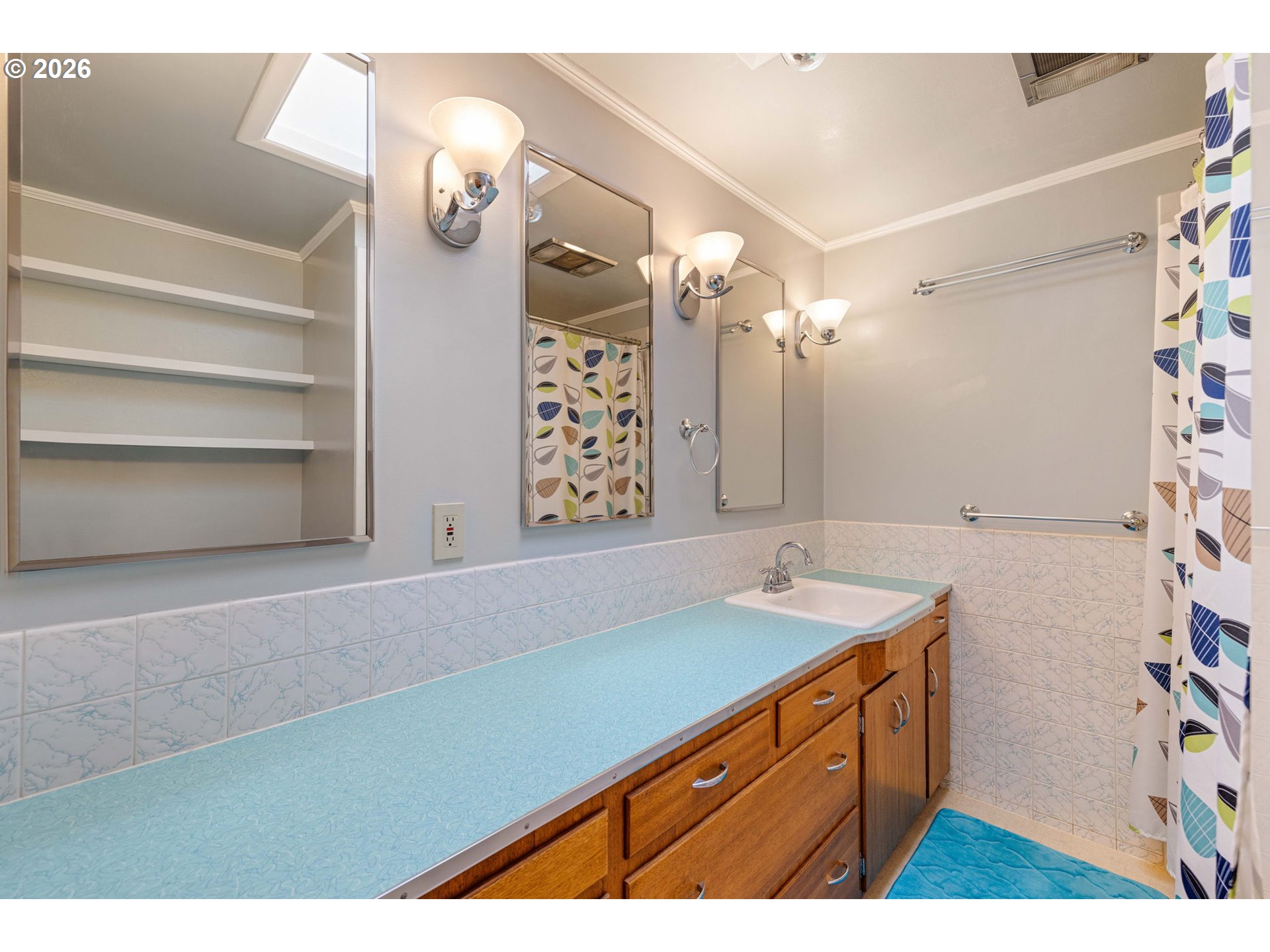 1666 EVERGREEN DR, Eugene, OR, 97404