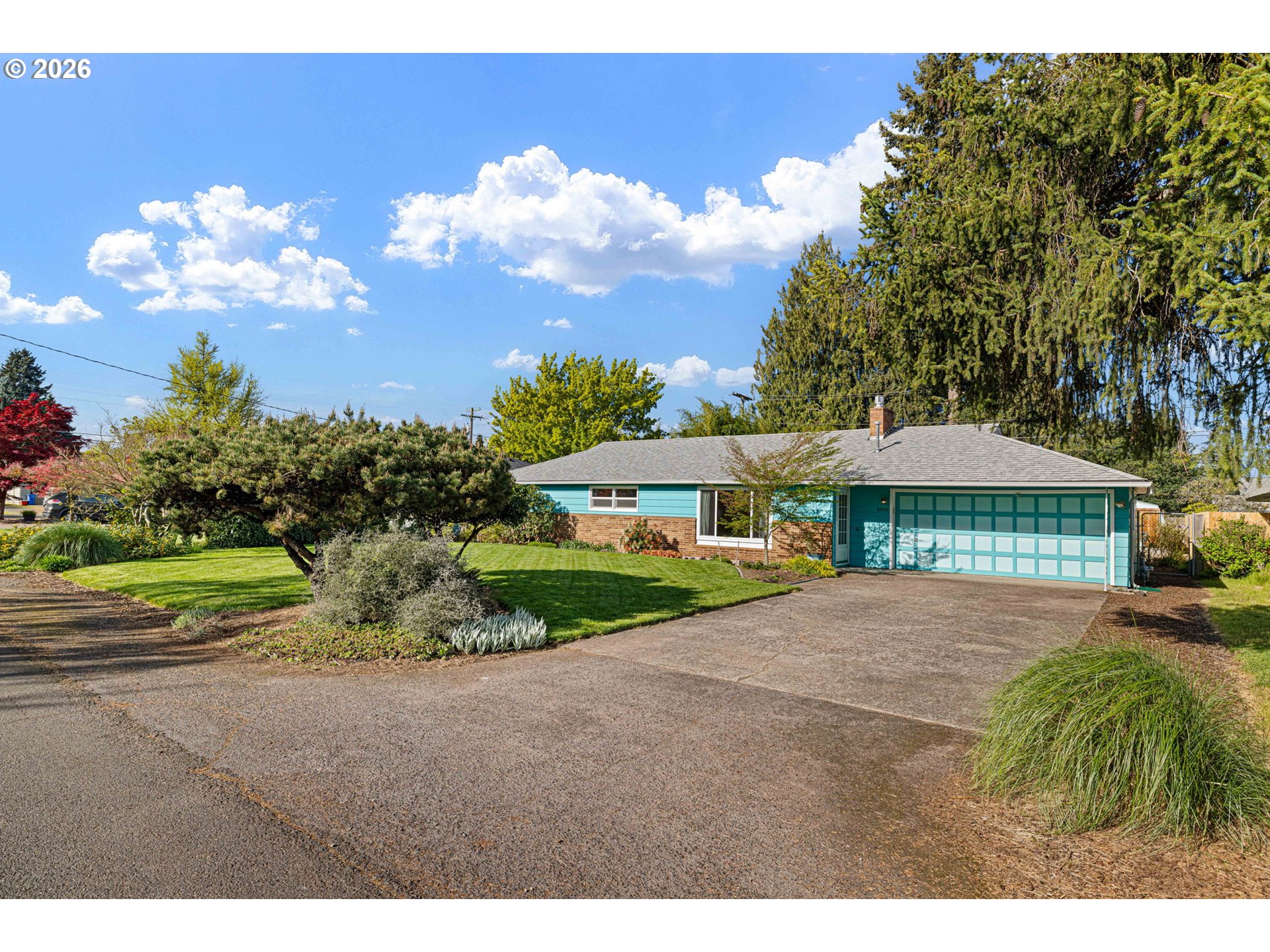 1666 EVERGREEN DR, Eugene, OR, 97404