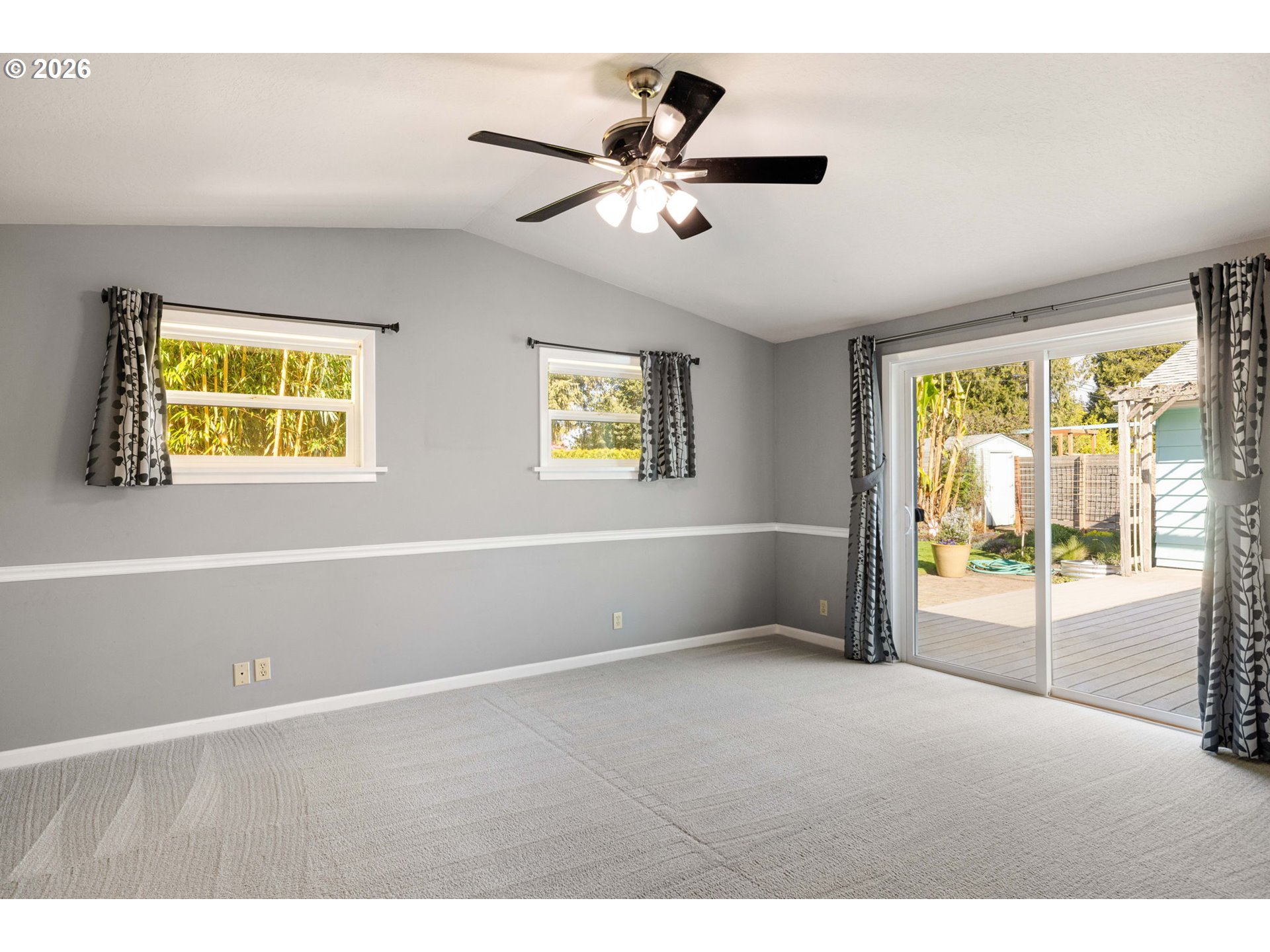 1666 EVERGREEN DR, Eugene, OR, 97404