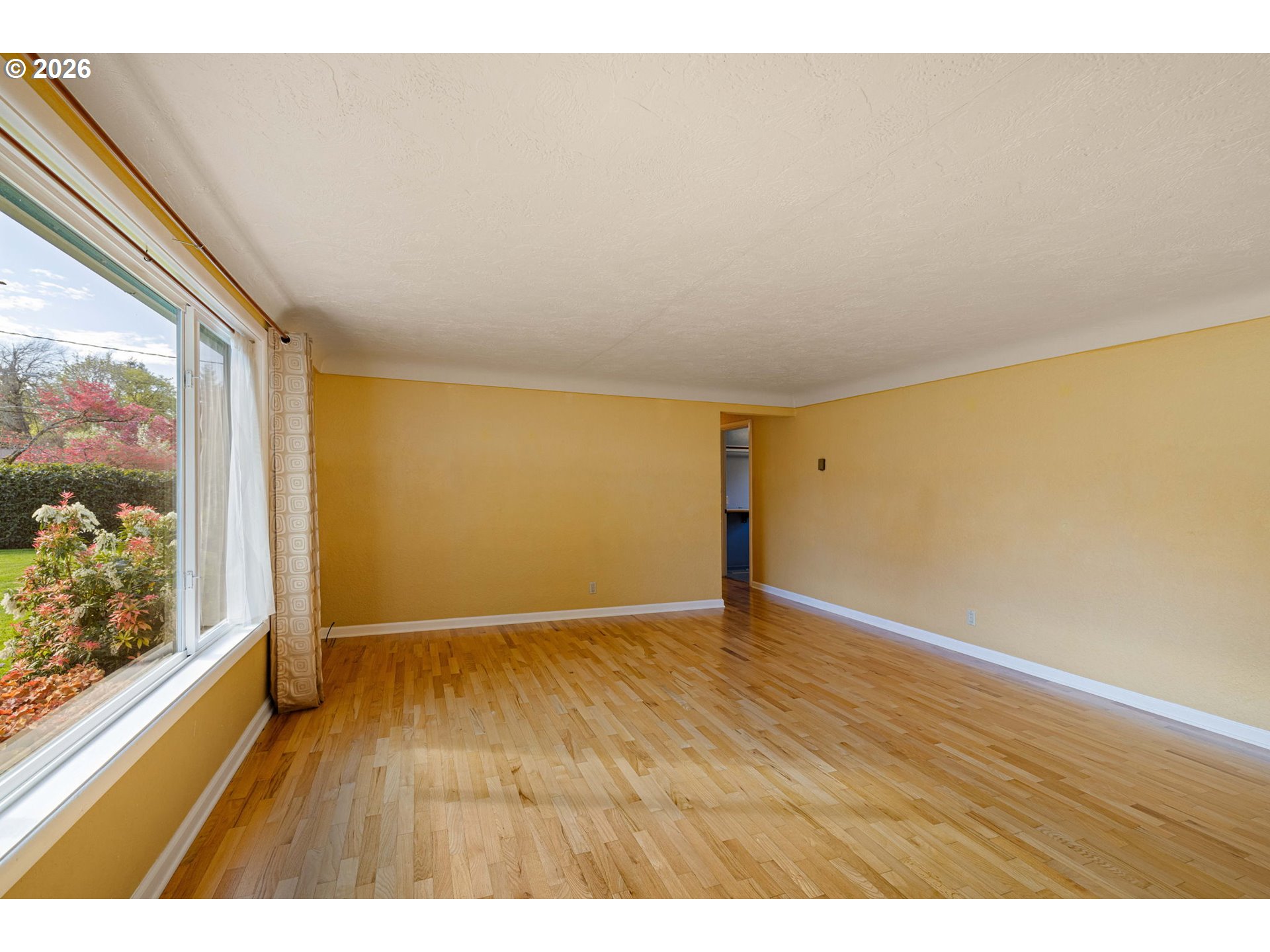 1666 EVERGREEN DR, Eugene, OR, 97404