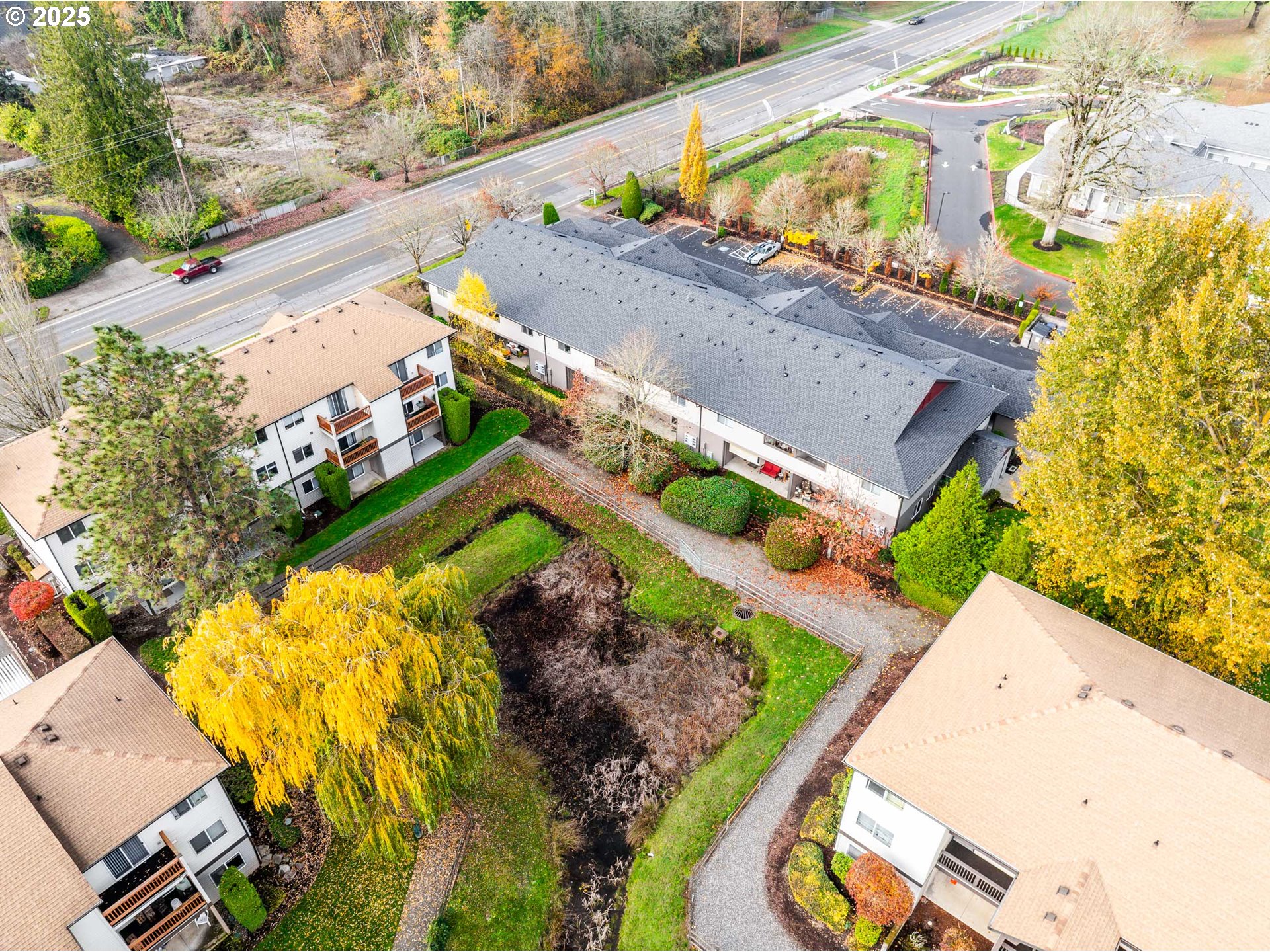 Photo #4: 716768496 Listing: Photo #4