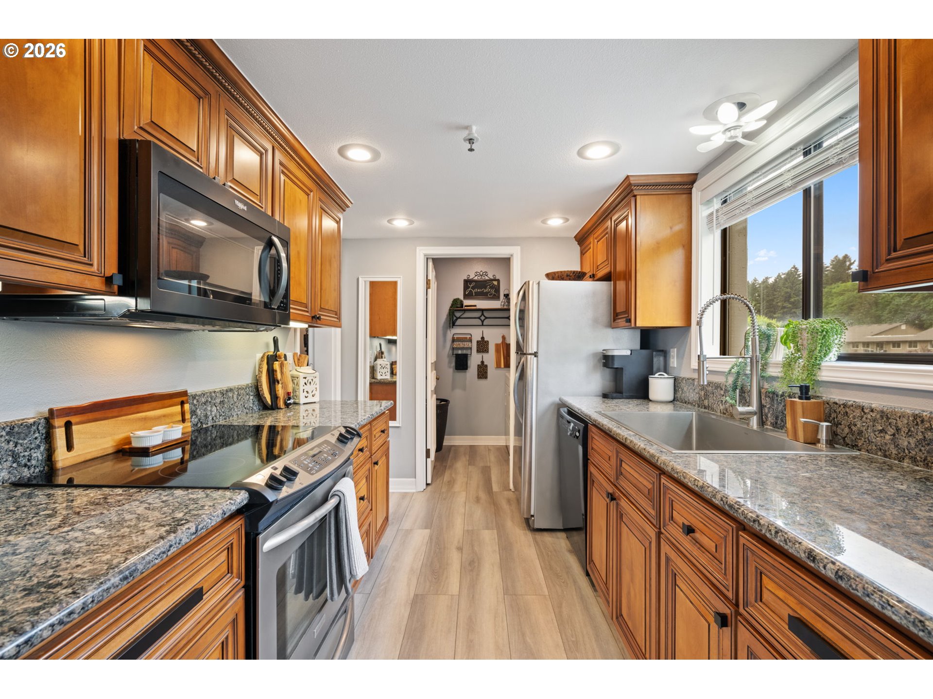 Photo #14: 716857608 Listing: Photo #14