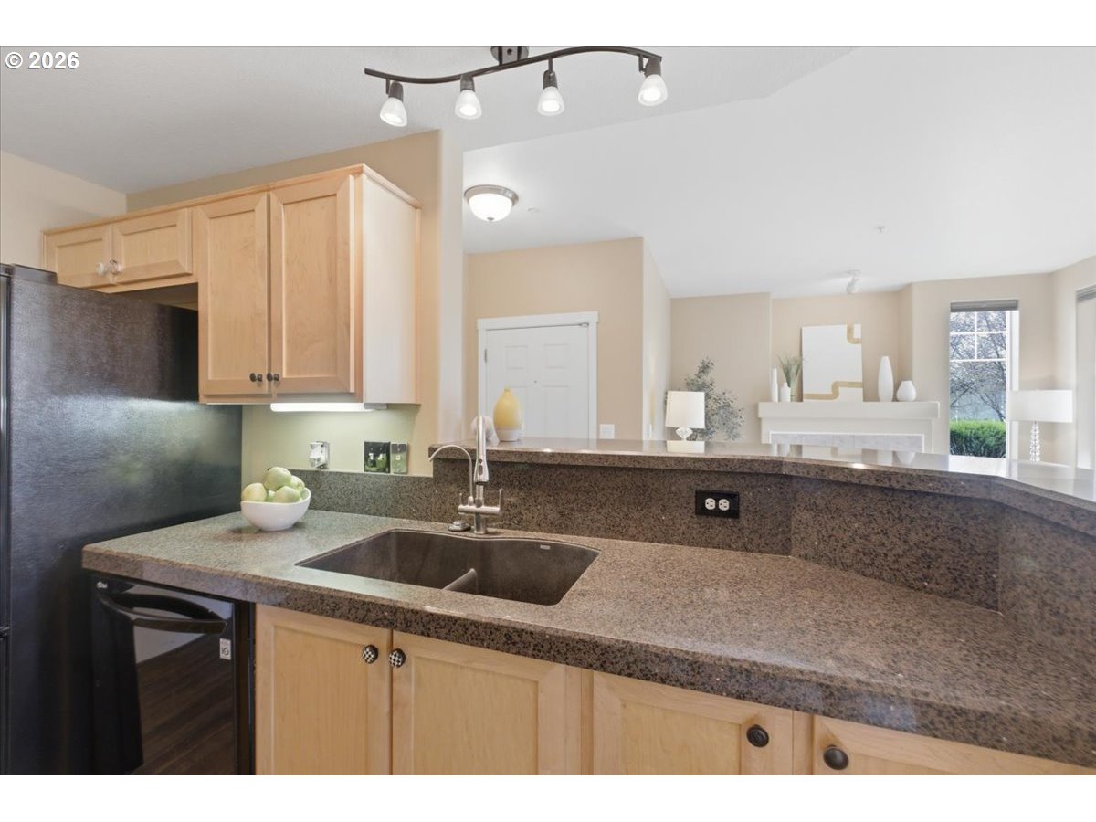 Photo #15: 717358302 Listing: Photo #15