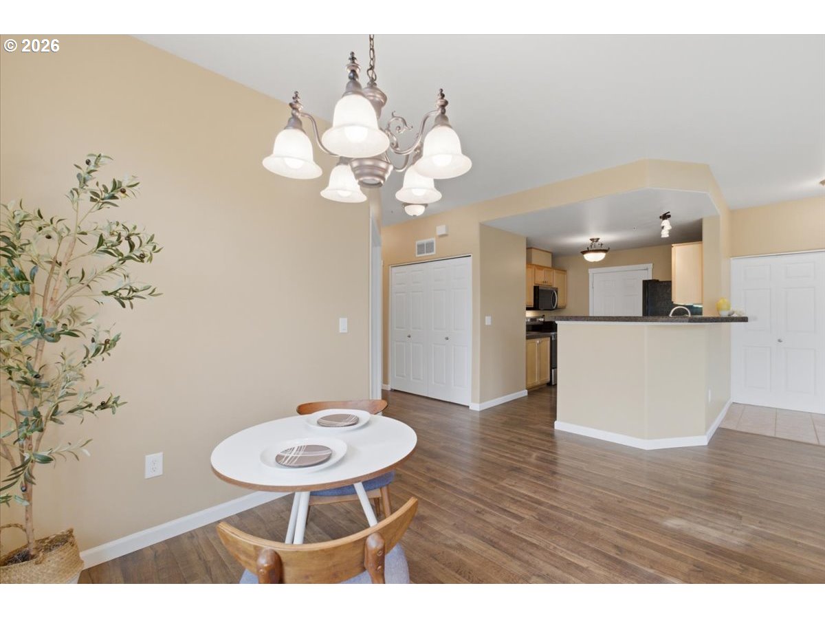 Photo #21: 717358302 Listing: Photo #21