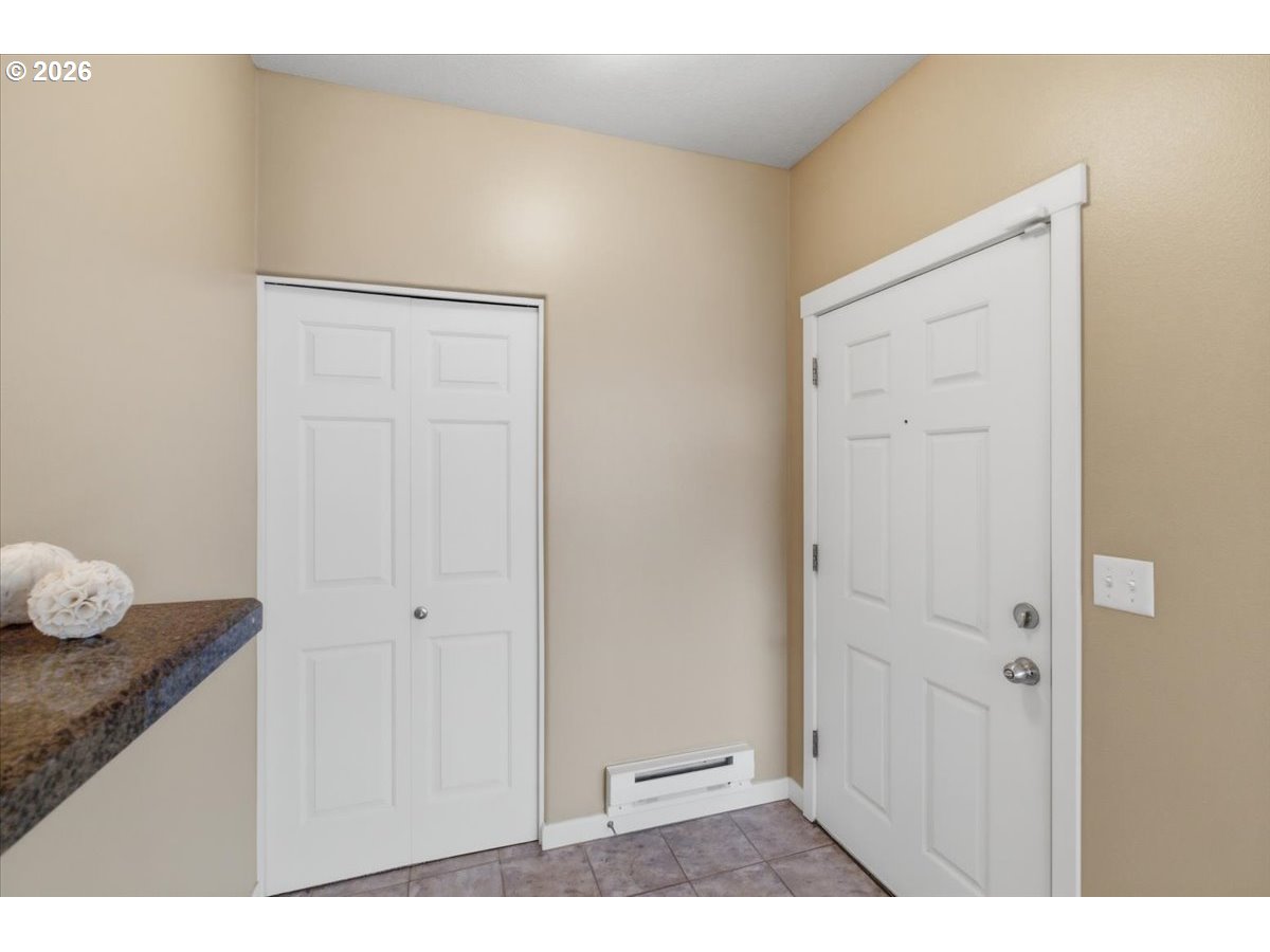 Photo #7: 717358302 Listing: Photo #7