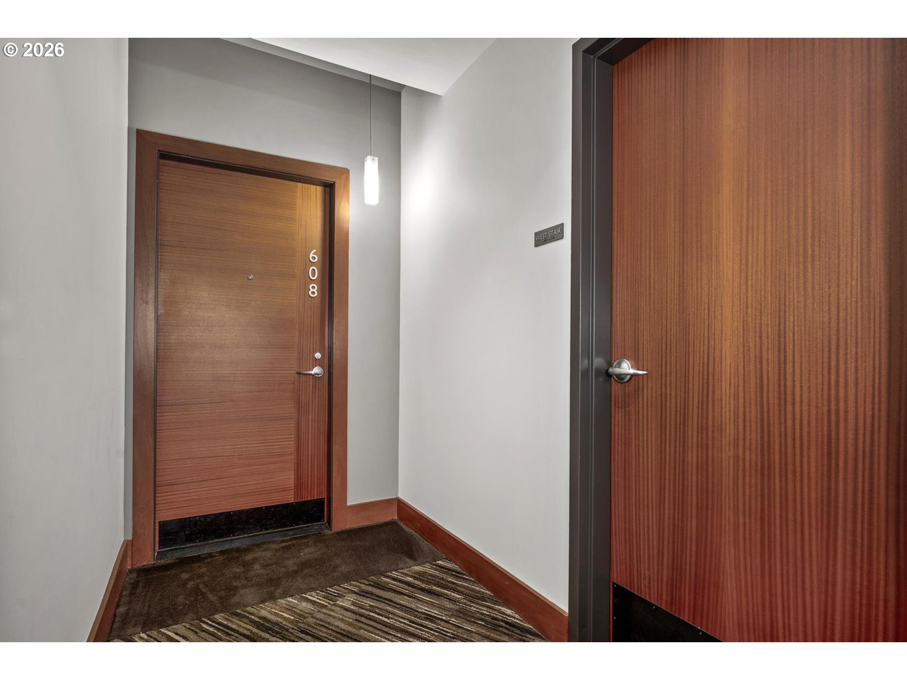 Photo #6: 717751685 Listing: Photo #6