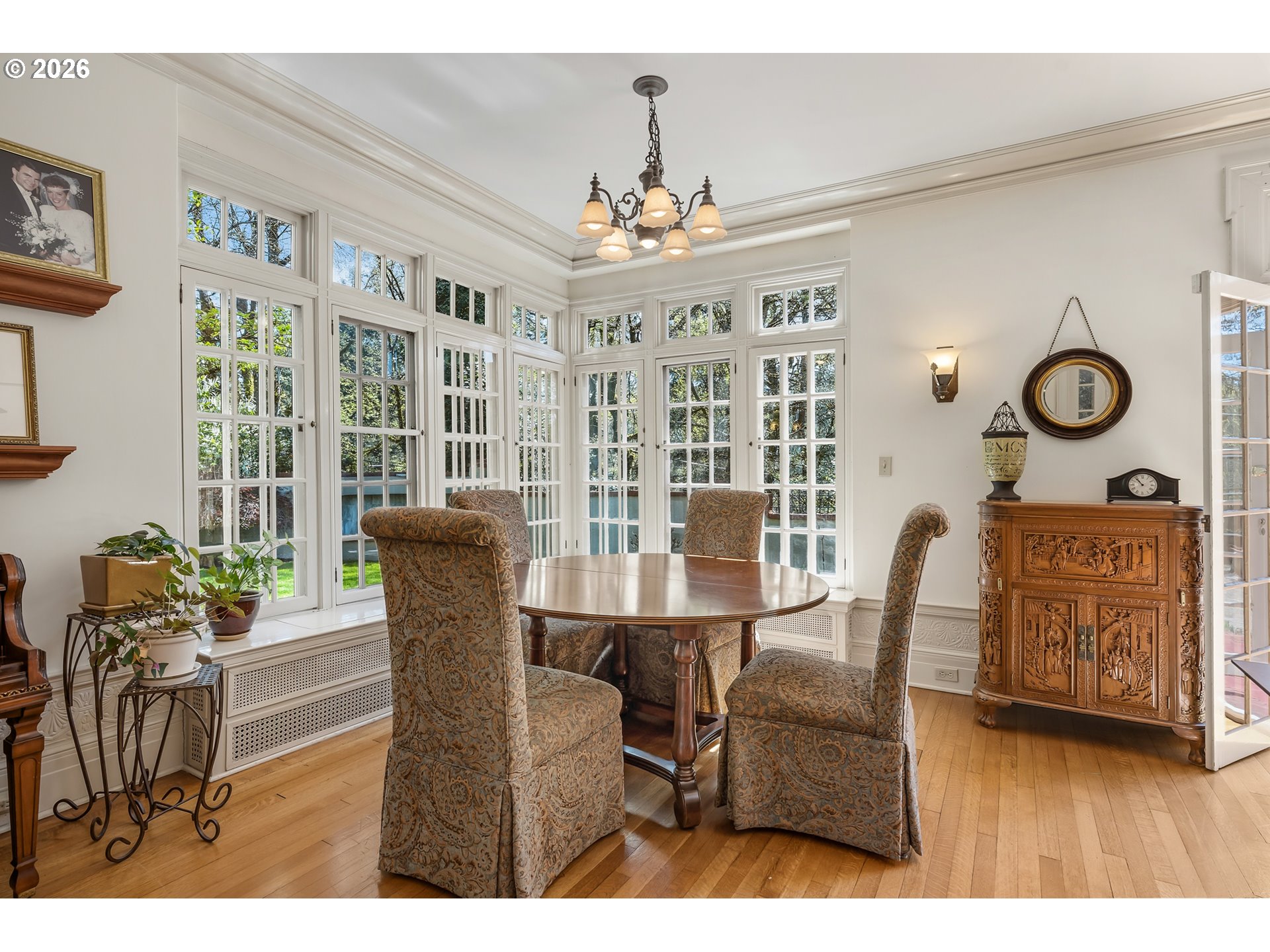 3574 E BURNSIDE ST, Portland, OR, 97214