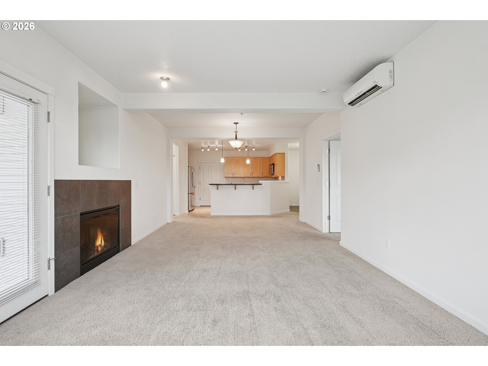 Photo #6: 718865627 Listing: Photo #6