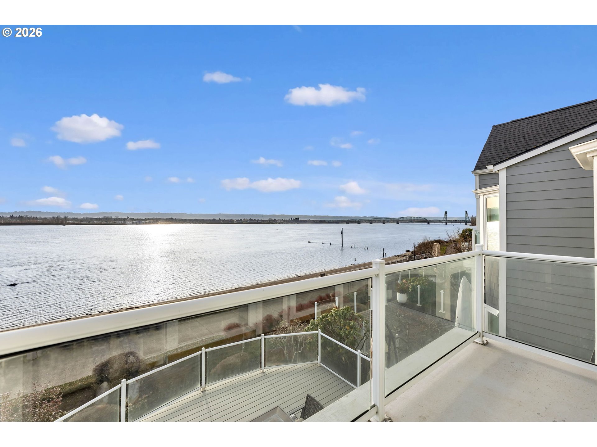 1463 SE COLUMBIA WAY, Vancouver, 3 Bedrooms Bedrooms, ,3.1 BathroomsBathrooms,Residential,For Sale,COLUMBIA,0,718948888