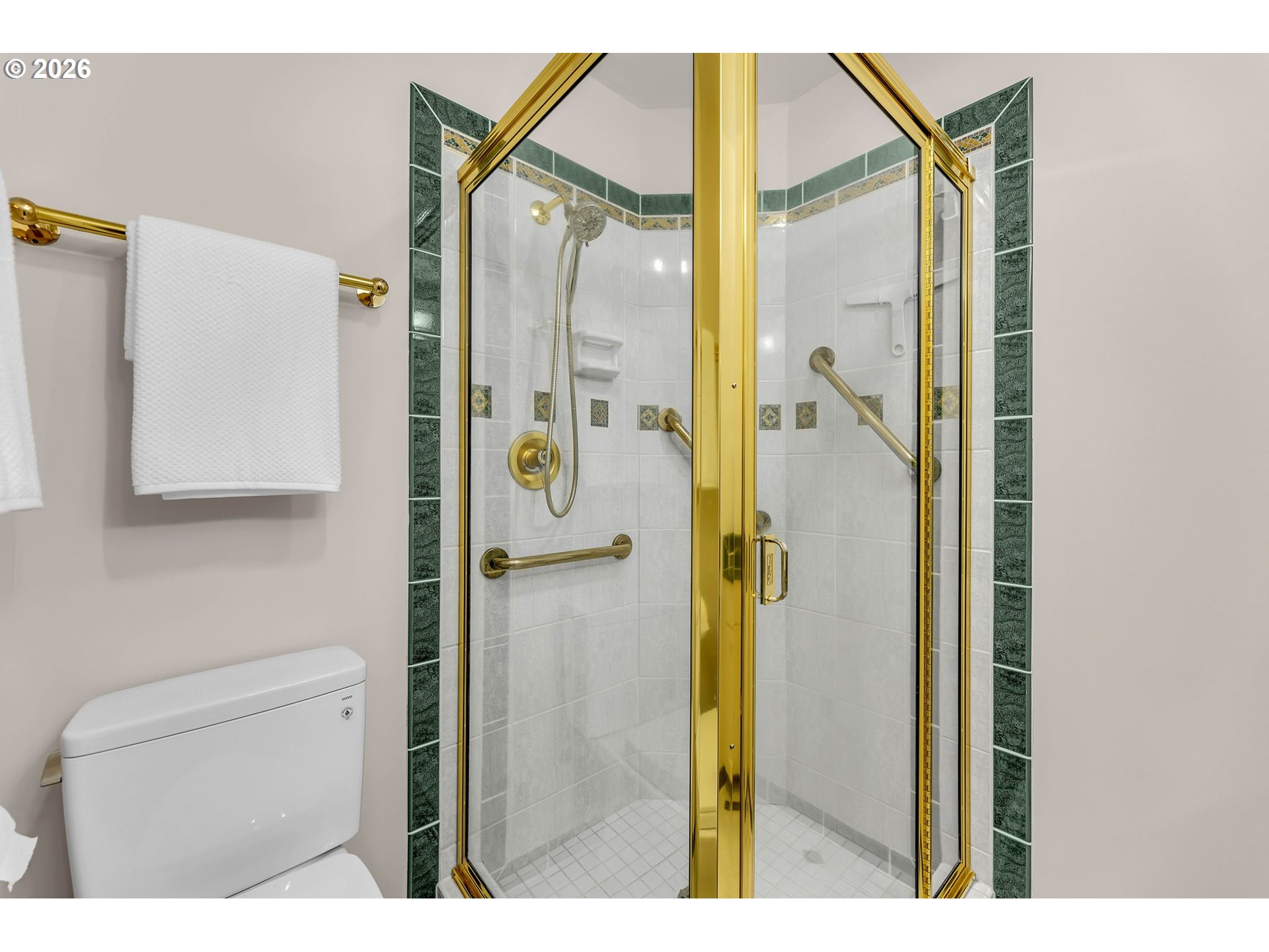 1463 SE COLUMBIA WAY, Vancouver, 3 Bedrooms Bedrooms, ,3.1 BathroomsBathrooms,Residential,For Sale,COLUMBIA,0,718948888