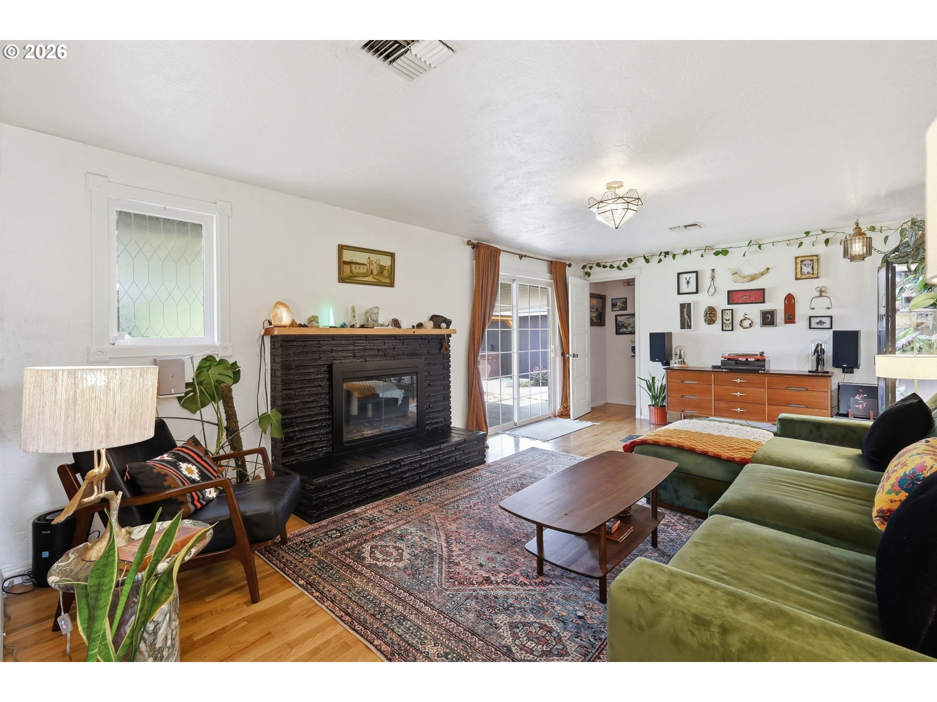 Property photo 6 of 43