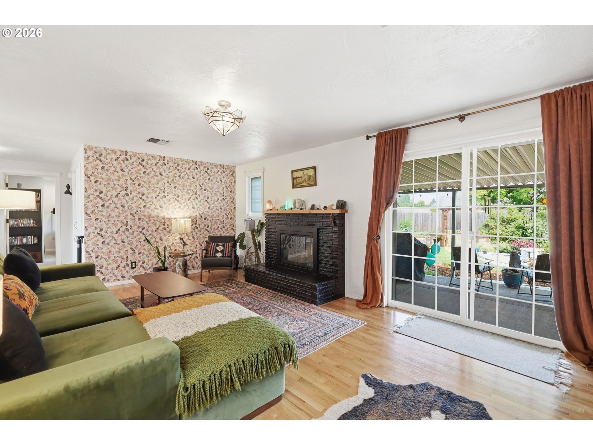 Property photo 8 of 43