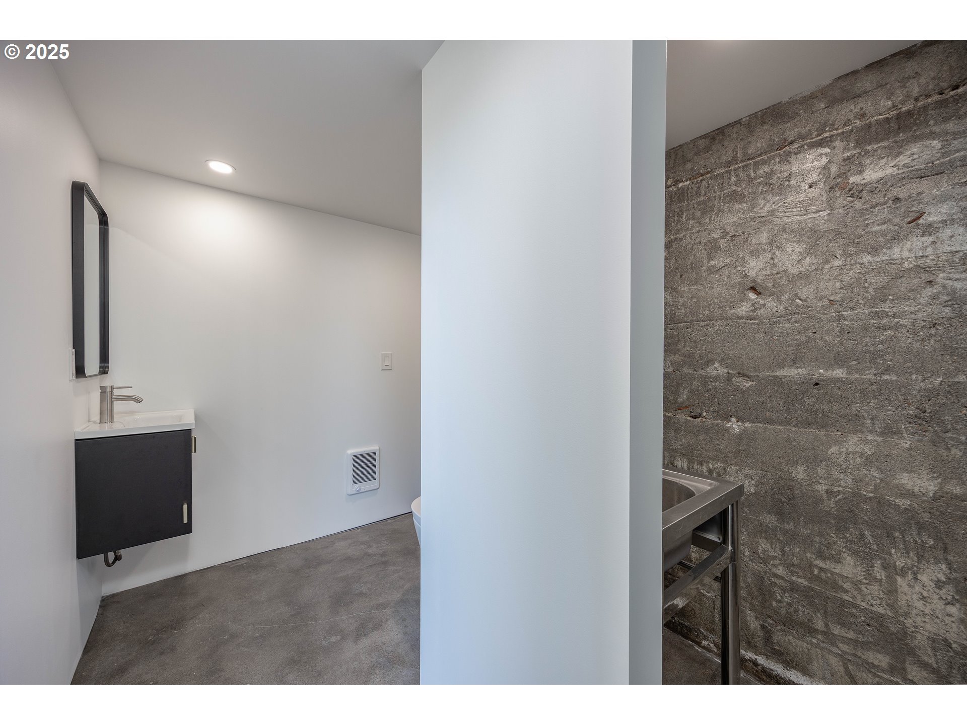 103 ALLEN ST, Kelso, WA, 98626