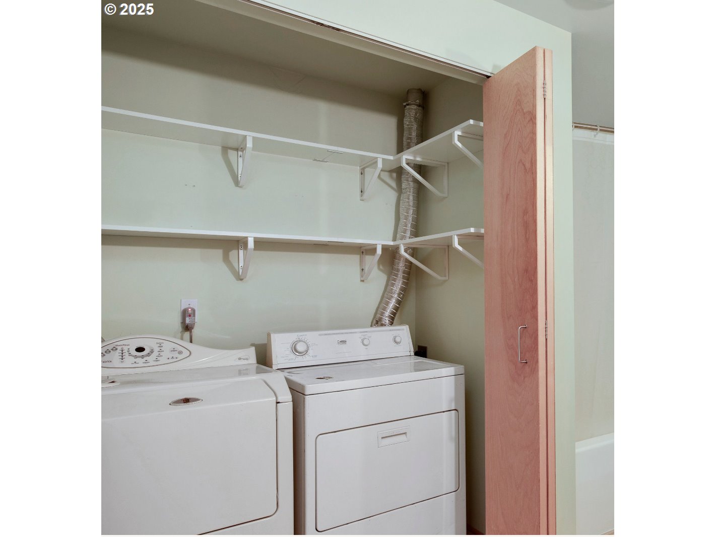 Photo #13: 720638464 Listing: Photo #13