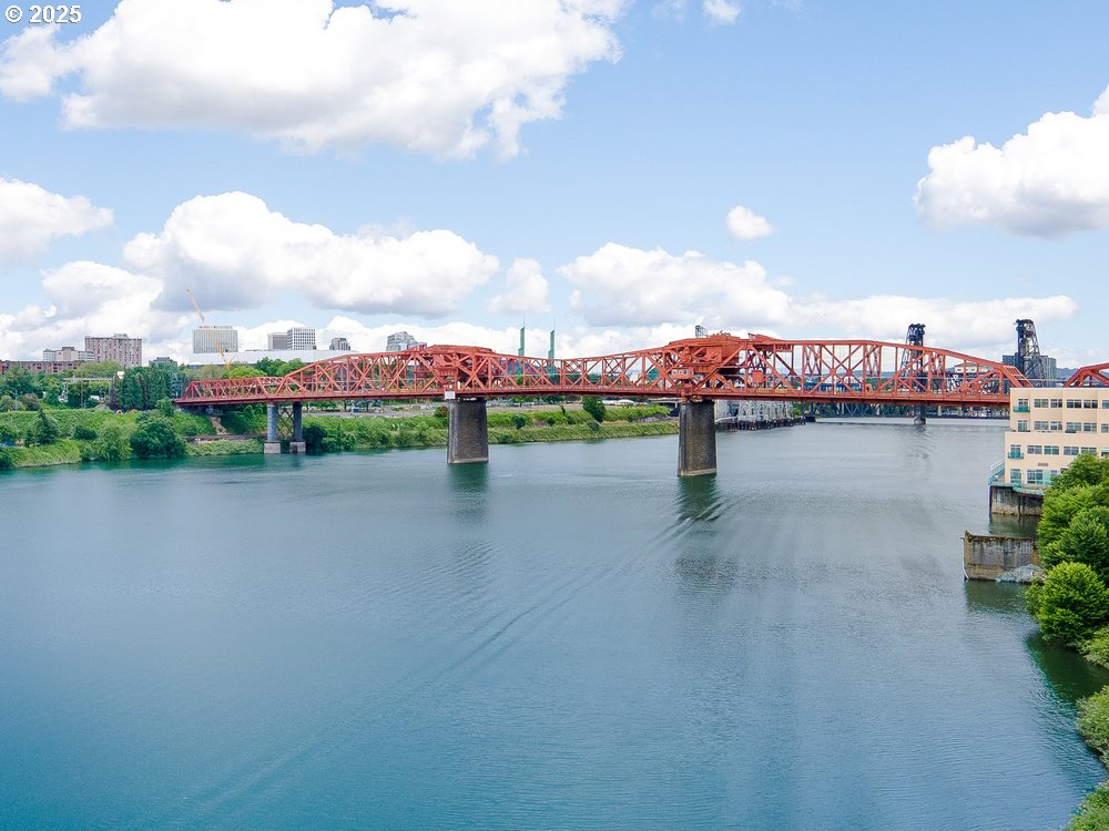 1260 NW NAITO PKWY UNIT 801B, Portland, OR, 97209