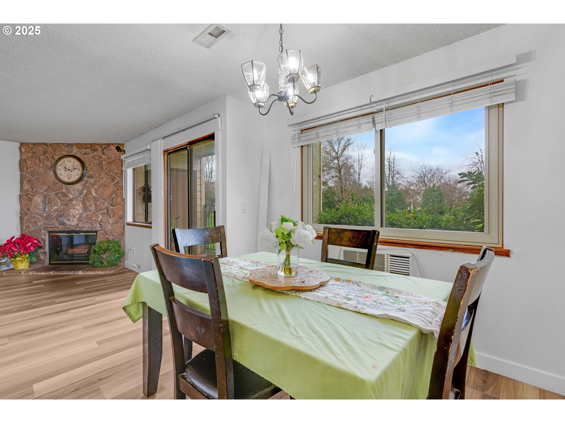 Photo #6: 721370385 Listing: Photo #6