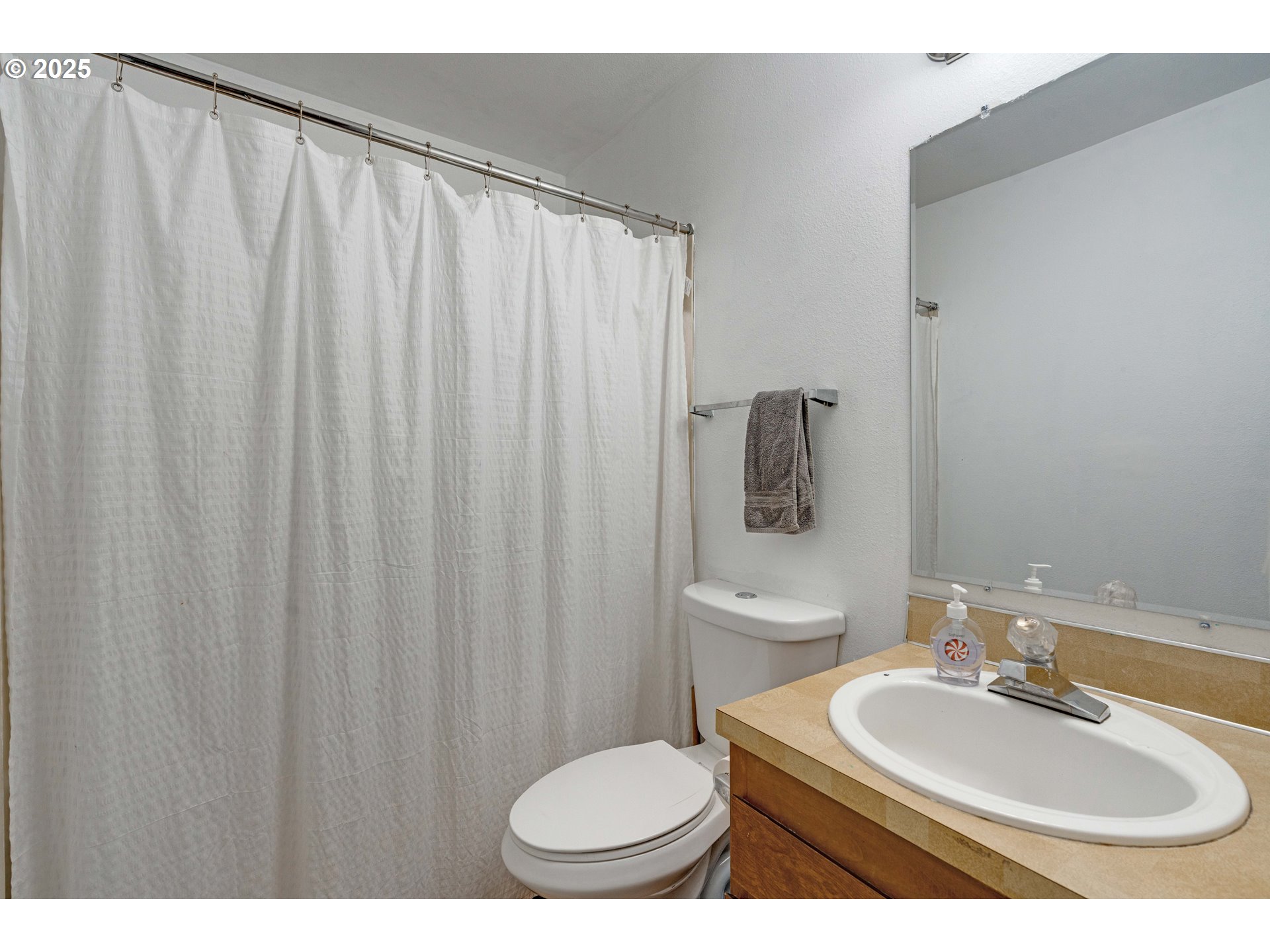 Photo #10: 721370385 Listing: Photo #10