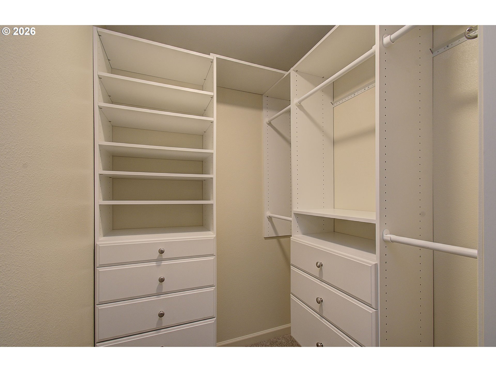 Photo #22: 721563184 Listing: Photo #22