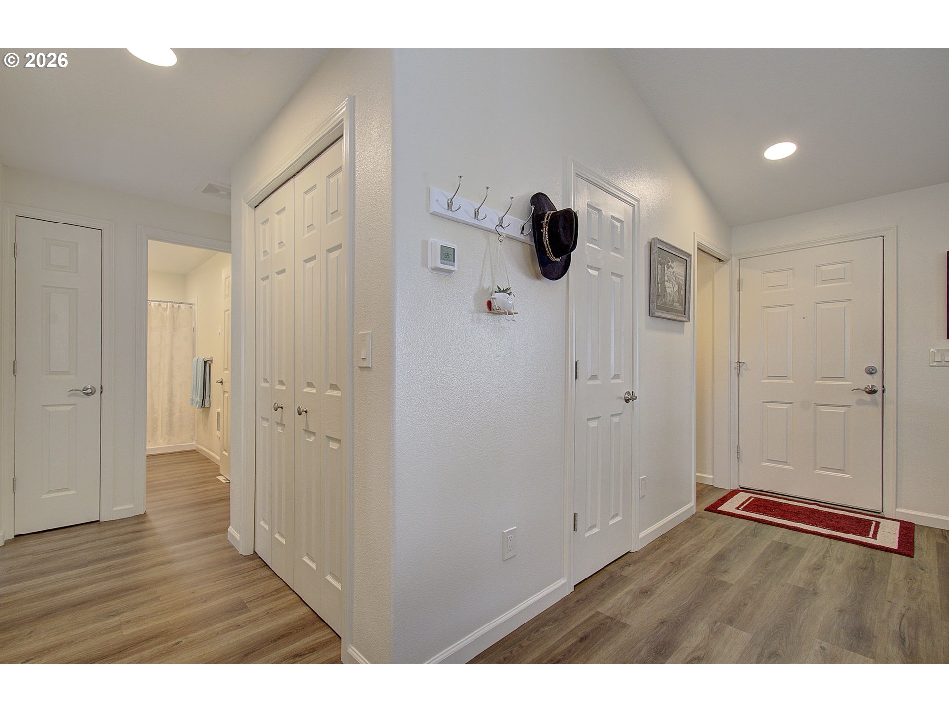 Photo #5: 721563184 Listing: Photo #5