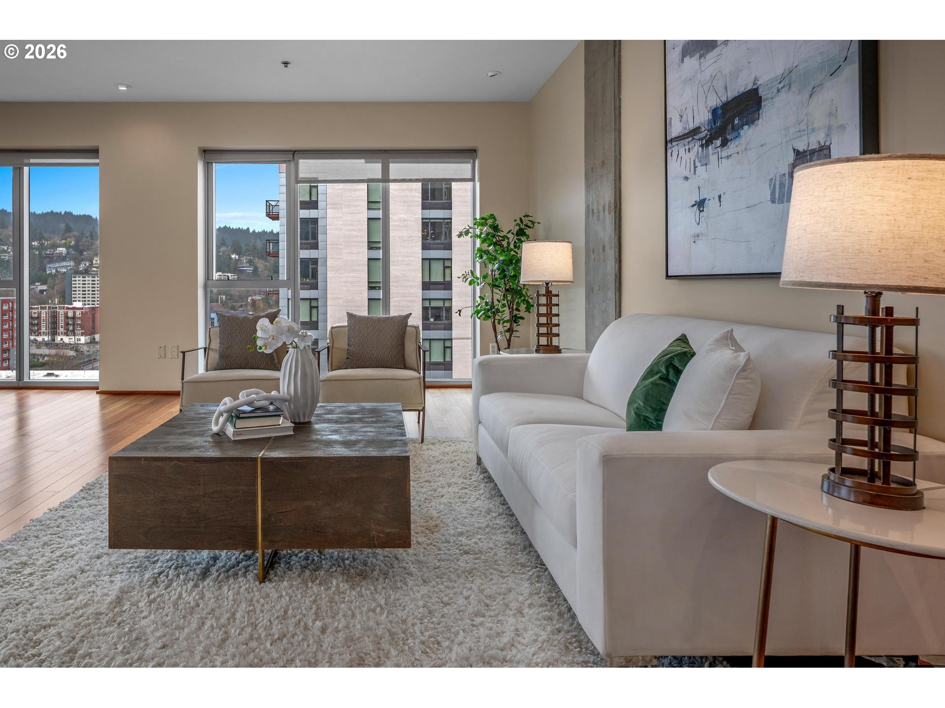 Photo #4: 721586693 Listing: Photo #4