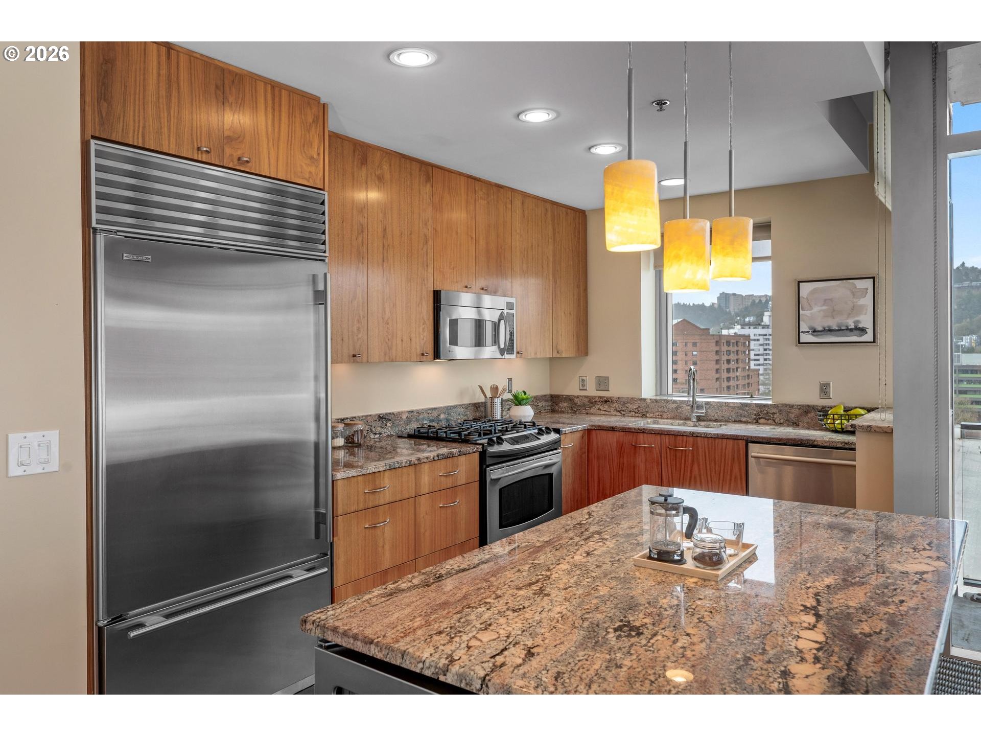 Photo #15: 721586693 Listing: Photo #15