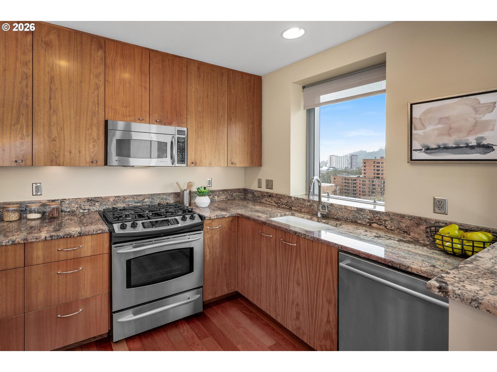 Photo #17: 721586693 Listing: Photo #17