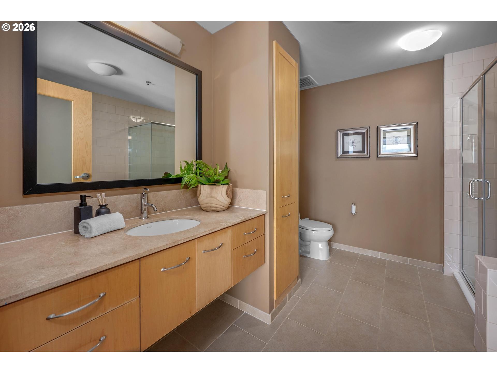 Photo #23: 721586693 Listing: Photo #23