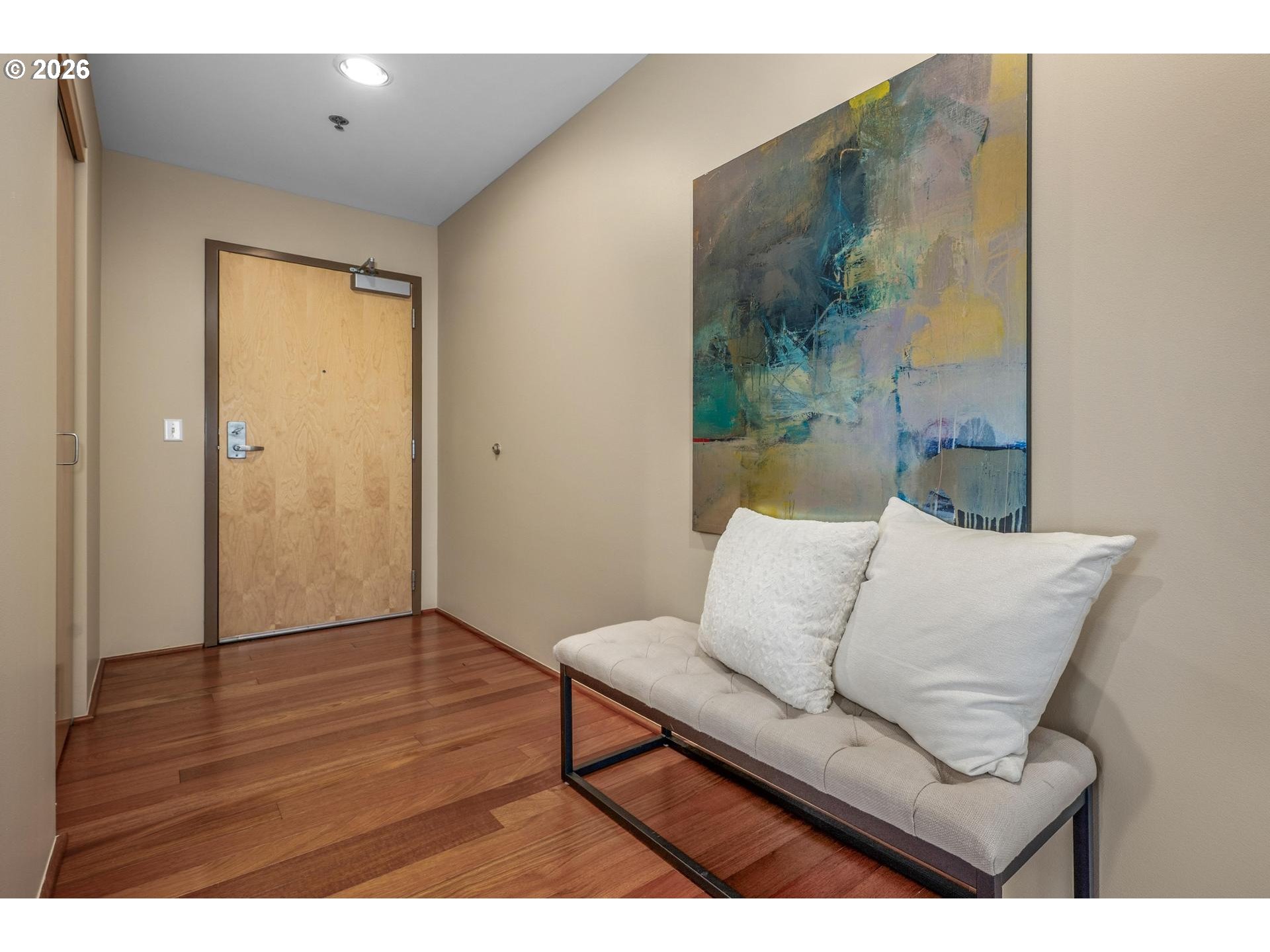 Photo #1: 721586693 Listing: Photo #1