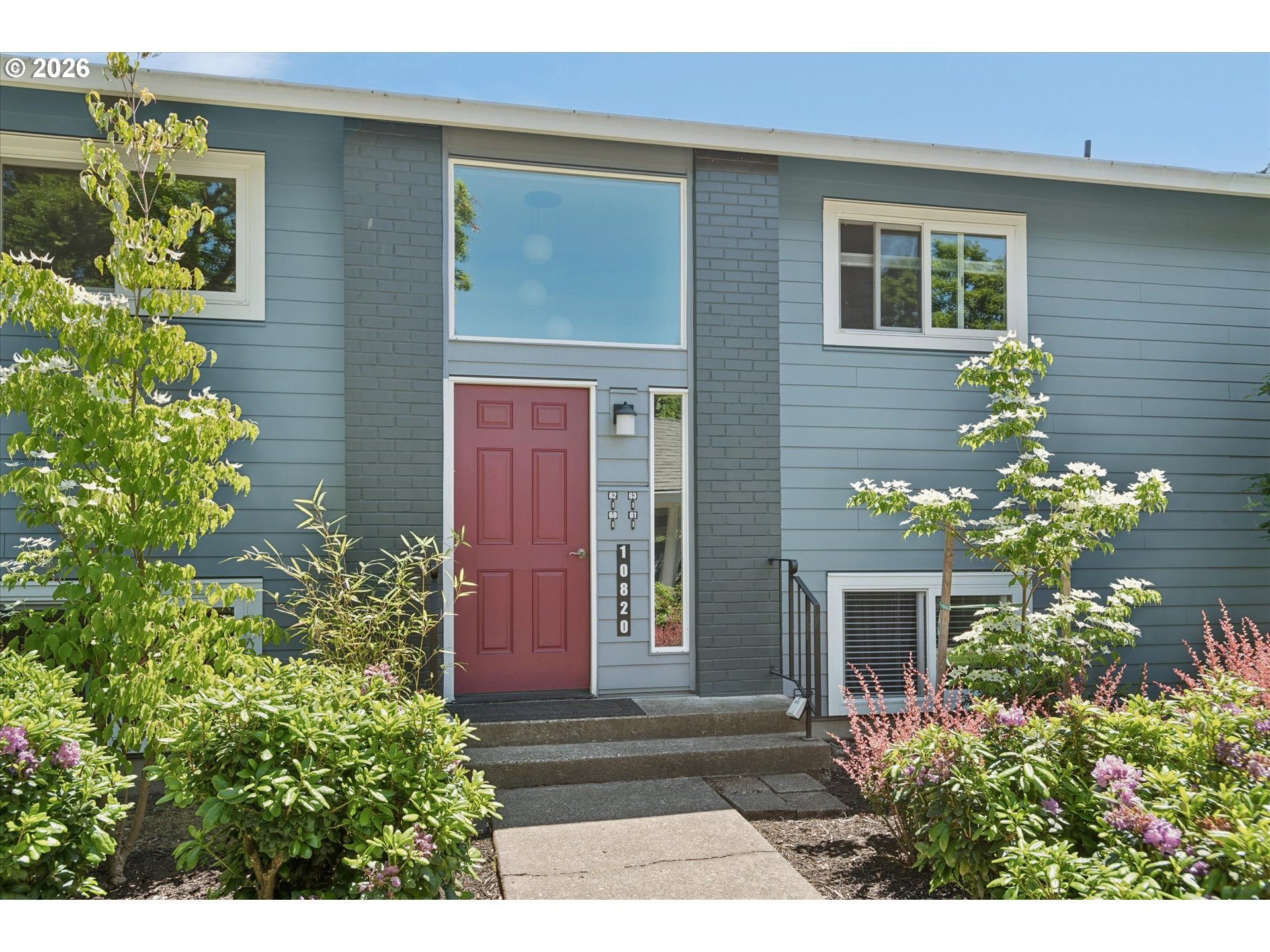 Photo #1: 721620406 Listing: Photo #1