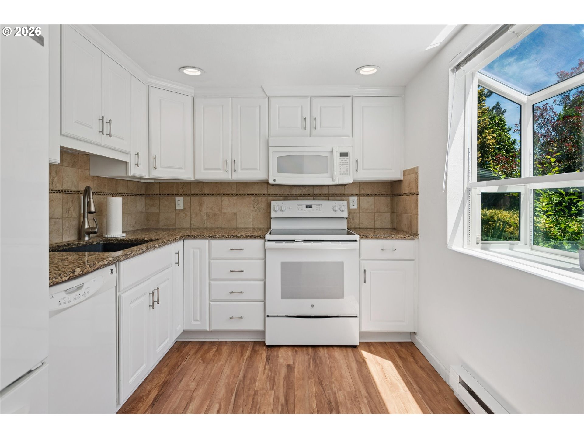 Photo #14: 721620406 Listing: Photo #14