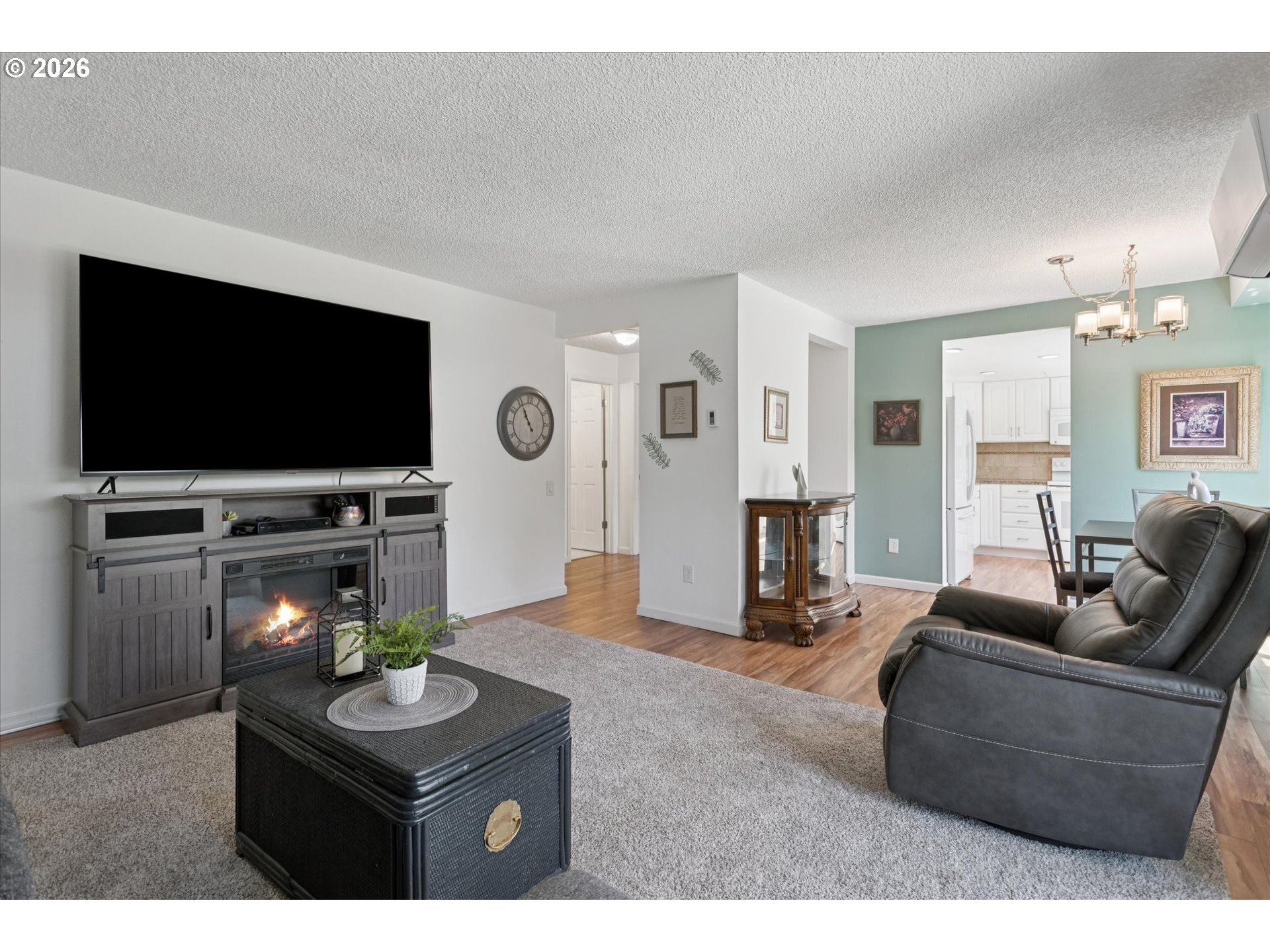 Photo #9: 721620406 Listing: Photo #9