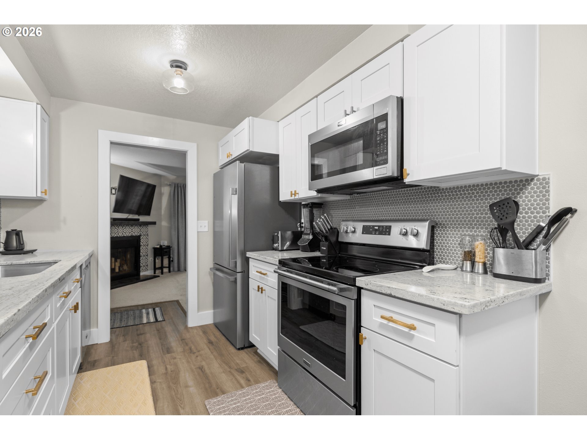 Photo #13: 721846170 Listing: Photo #13